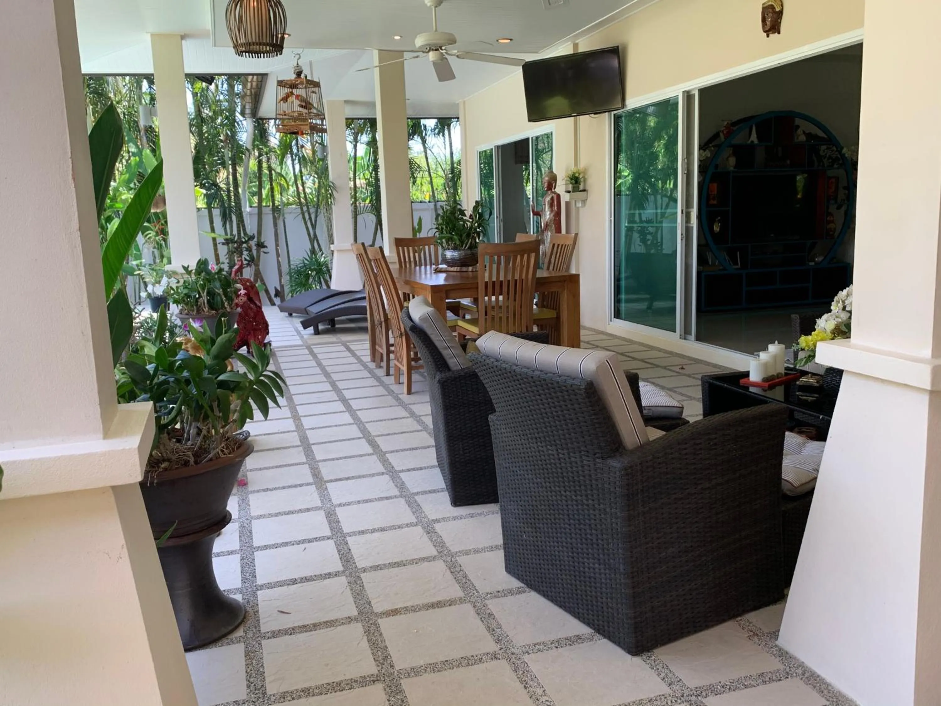 Pacotte Villa by G Estate