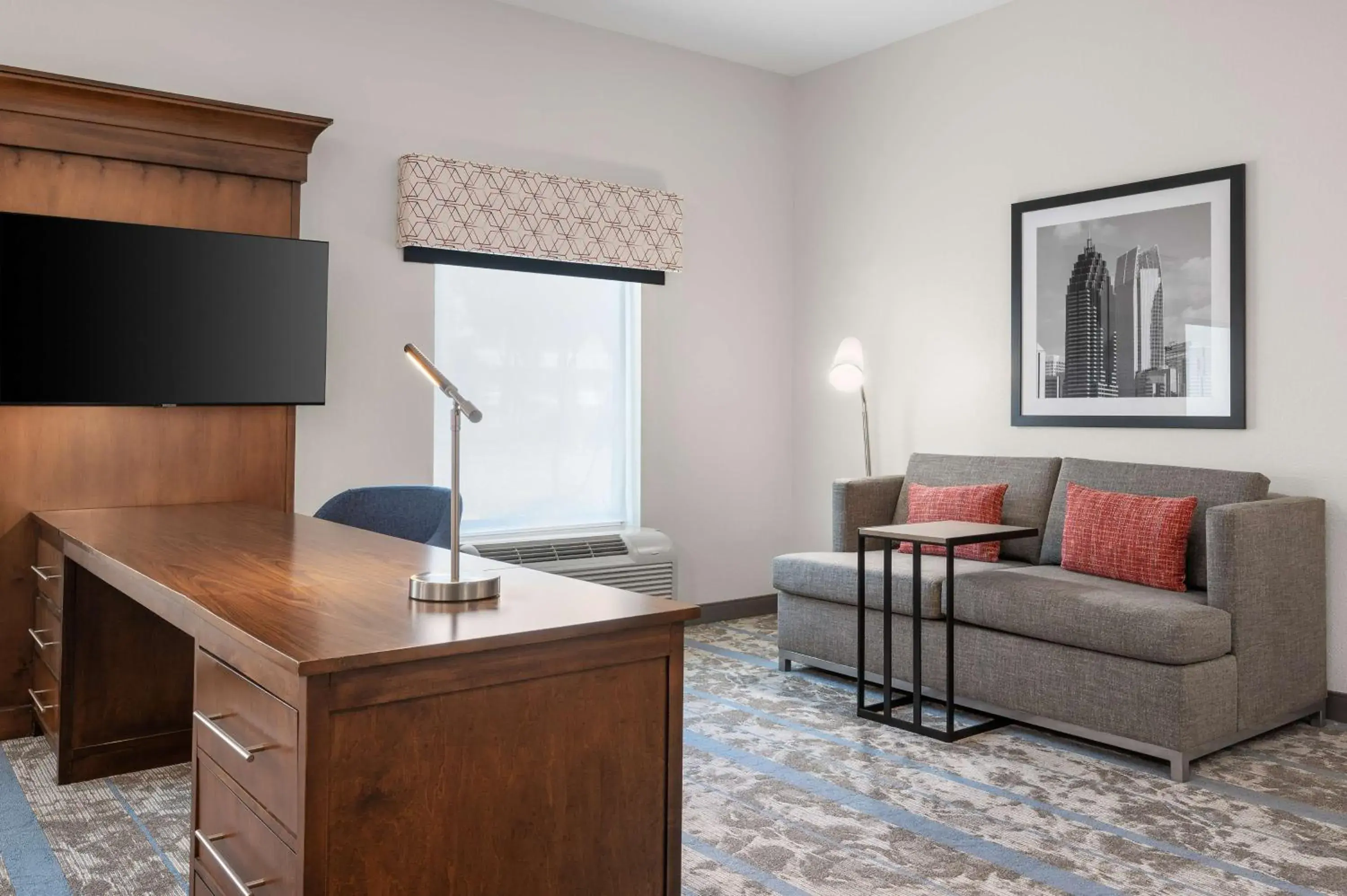 King Room with Sofa Bed - Non-Smoking in Hampton Inn Atlanta McDonough King Room with Sofa Bed - Non-Smoking in Hampton Inn Atlanta McDonough