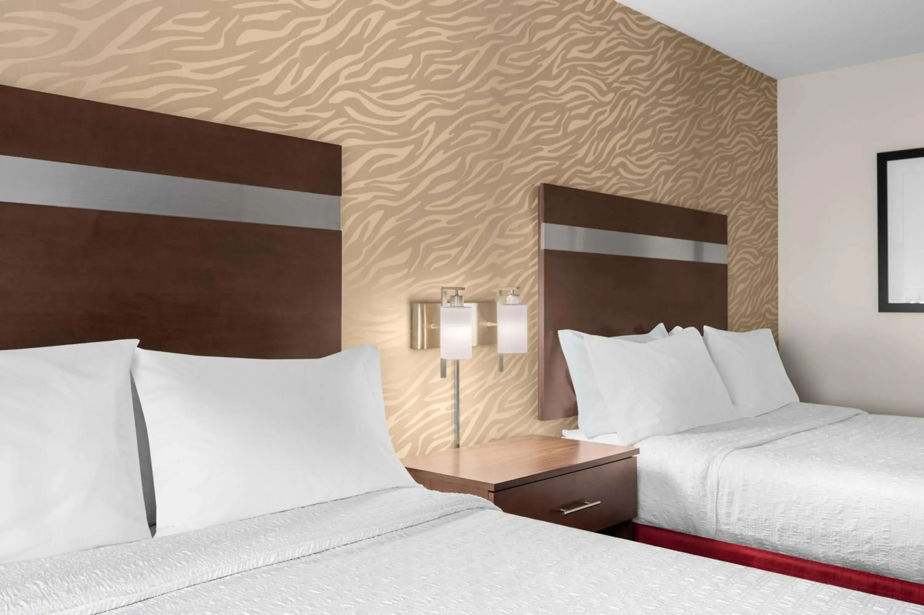 Bed in Hampton Inn Atlanta McDonough Bed in Hampton Inn Atlanta McDonough