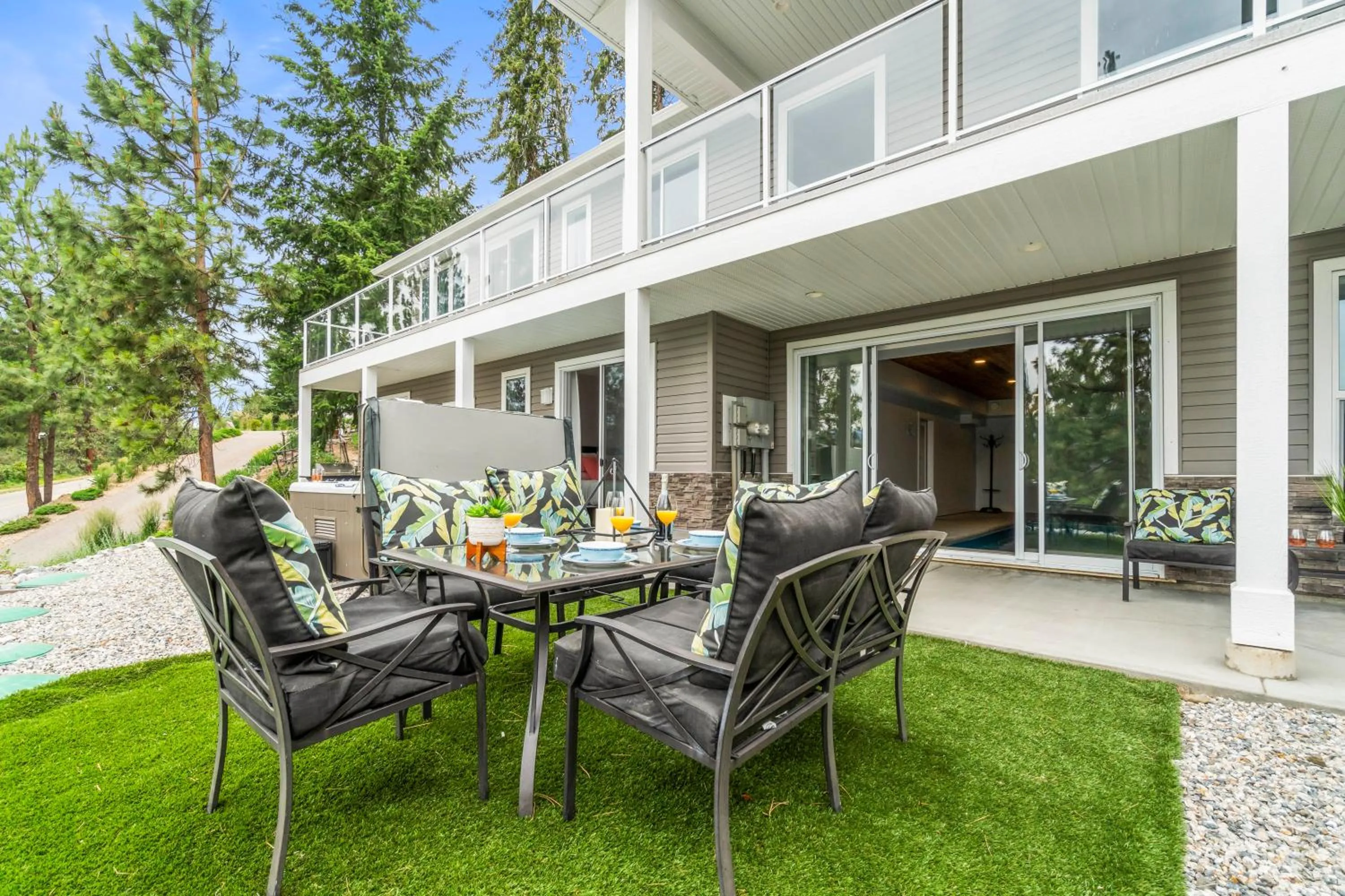 Patio in Heaven's Haven