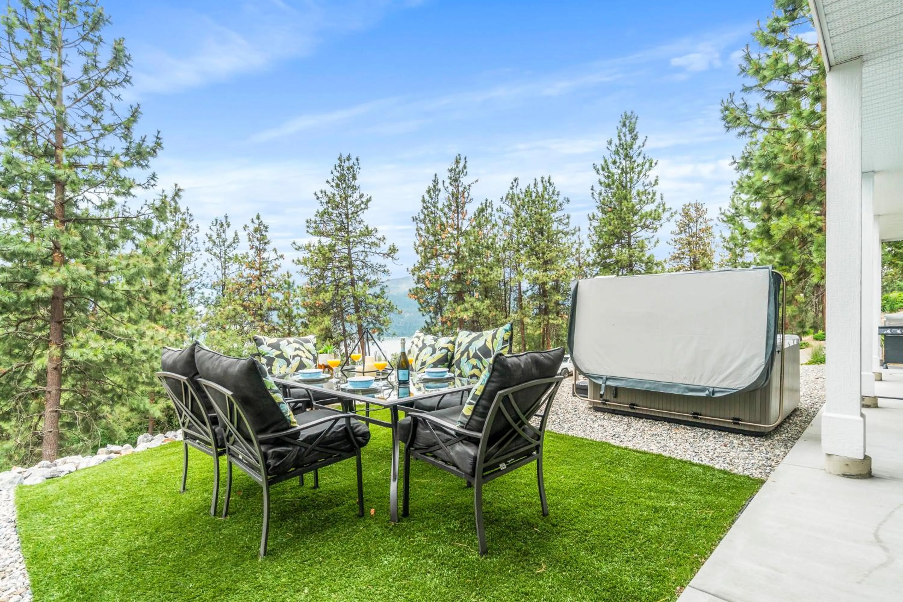 Patio in Heaven's Haven