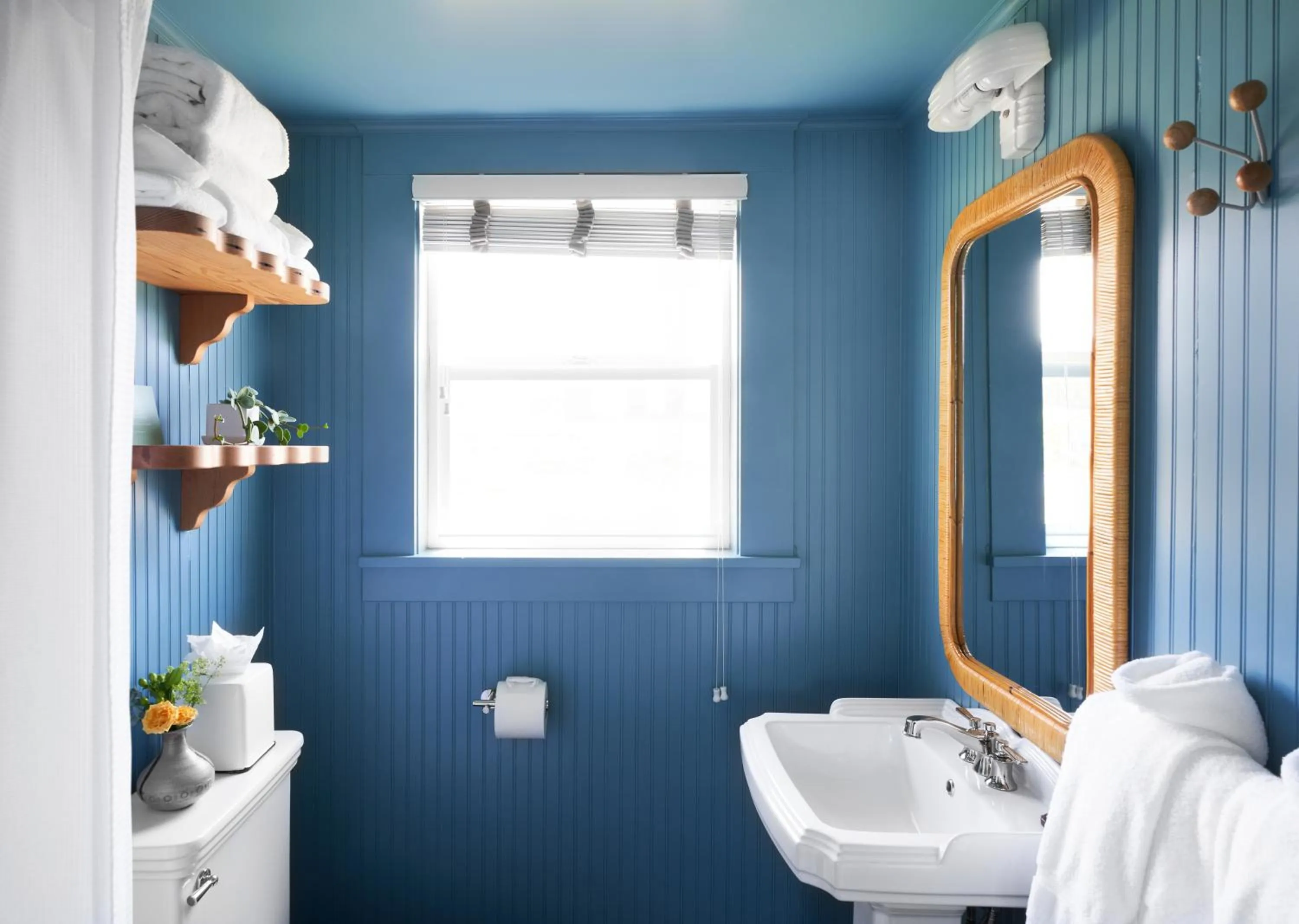 Bathroom in The Drifthaven at Gearhart