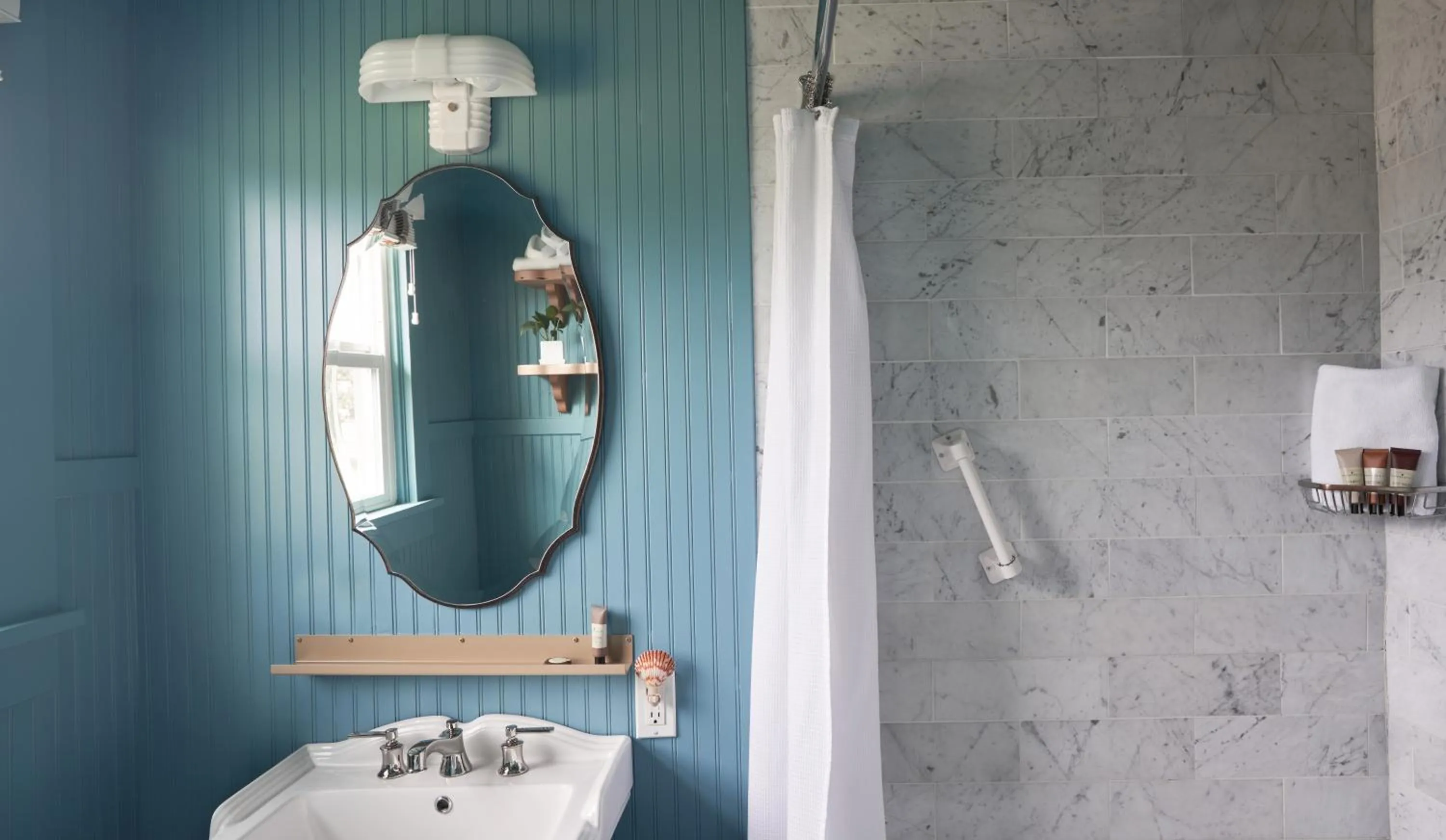 Bathroom in The Drifthaven at Gearhart