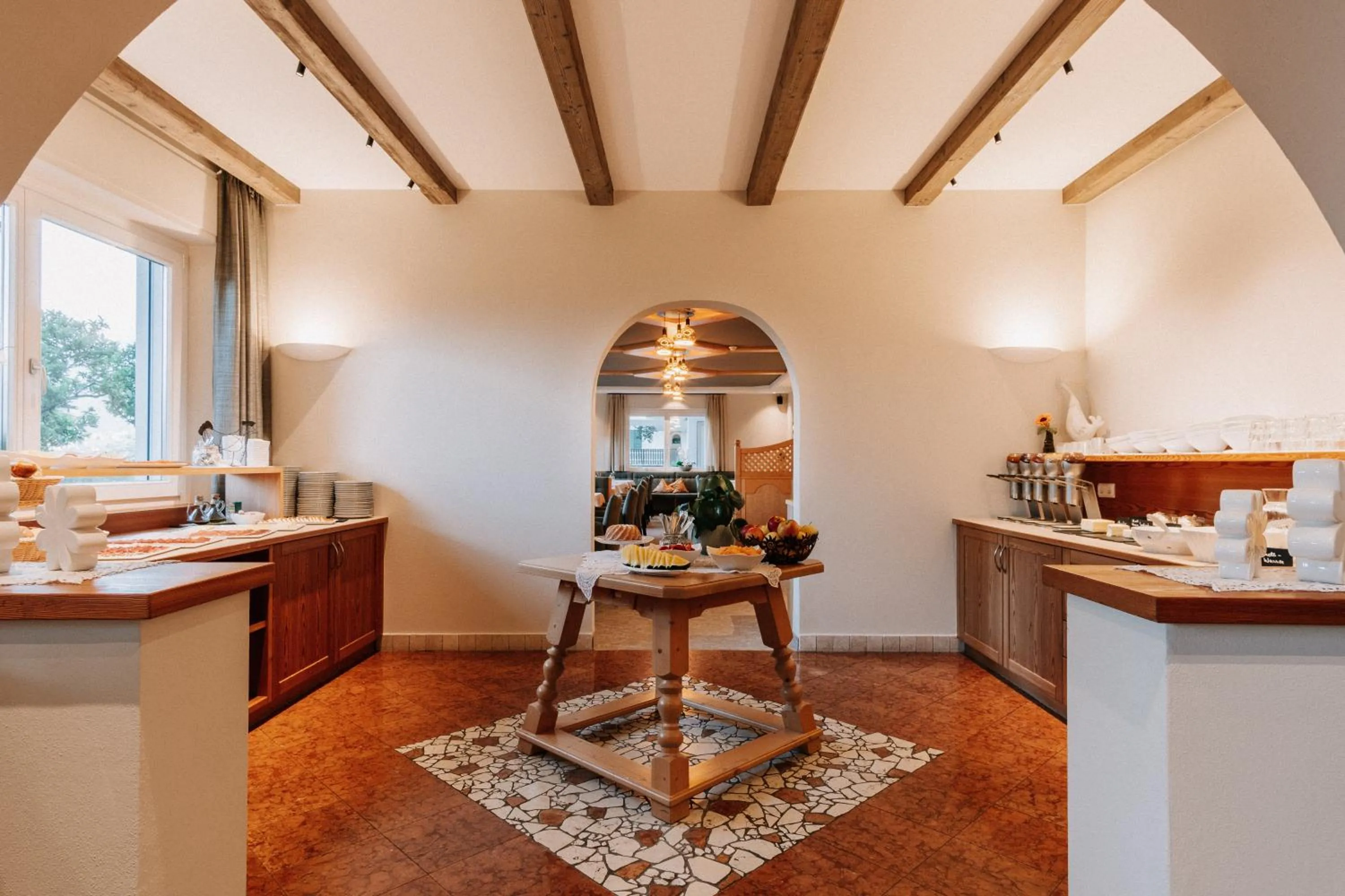 Buffet breakfast in Hotel Garni Katnau