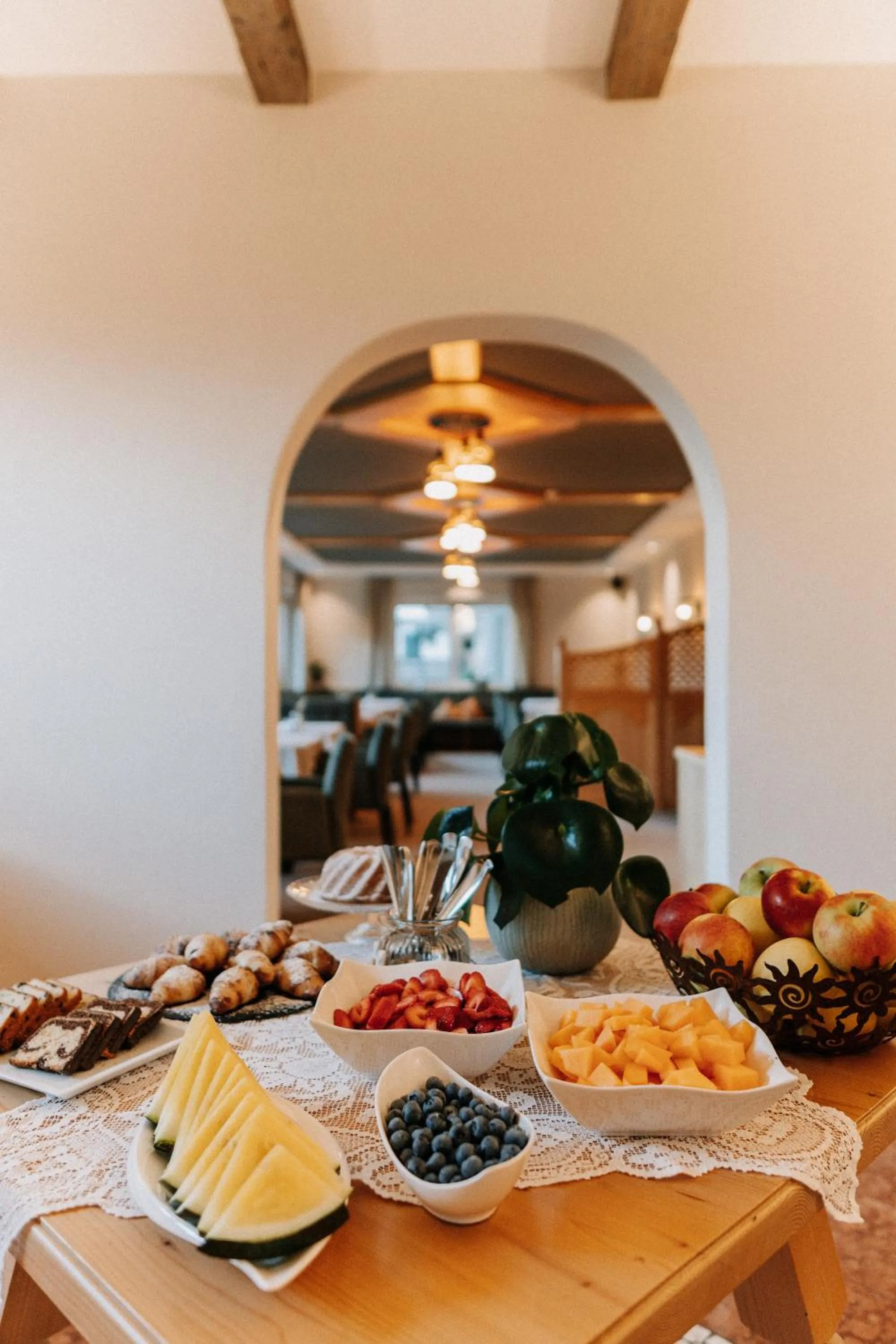 Buffet breakfast in Hotel Garni Katnau