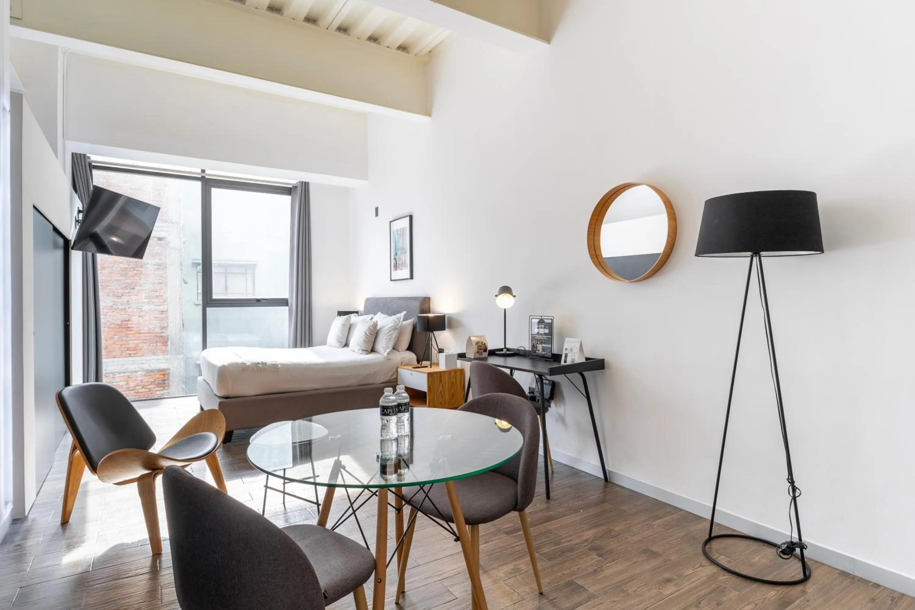 Dining area in Capitalia Centro Historico