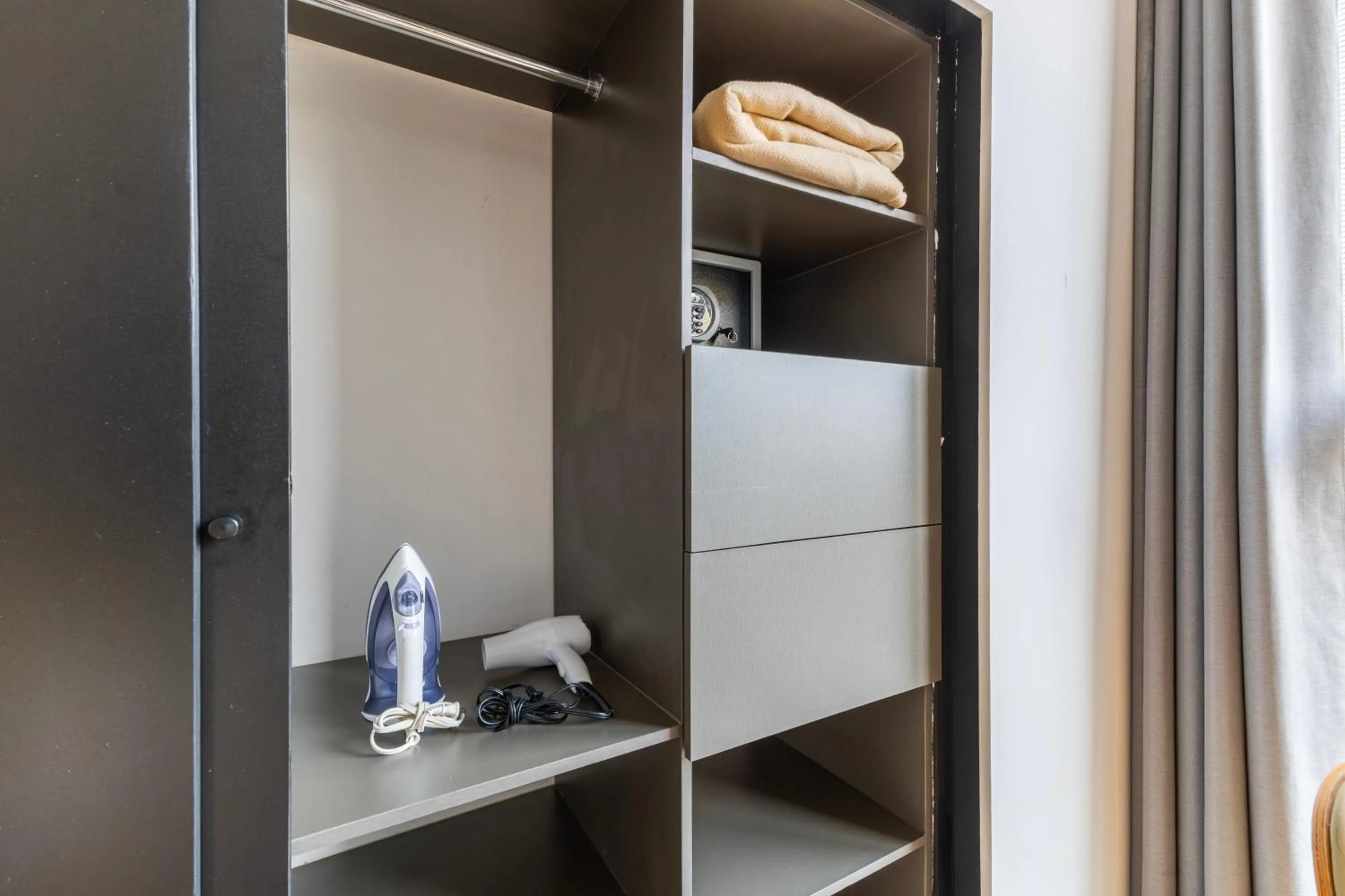 wardrobe in Capitalia Centro Historico