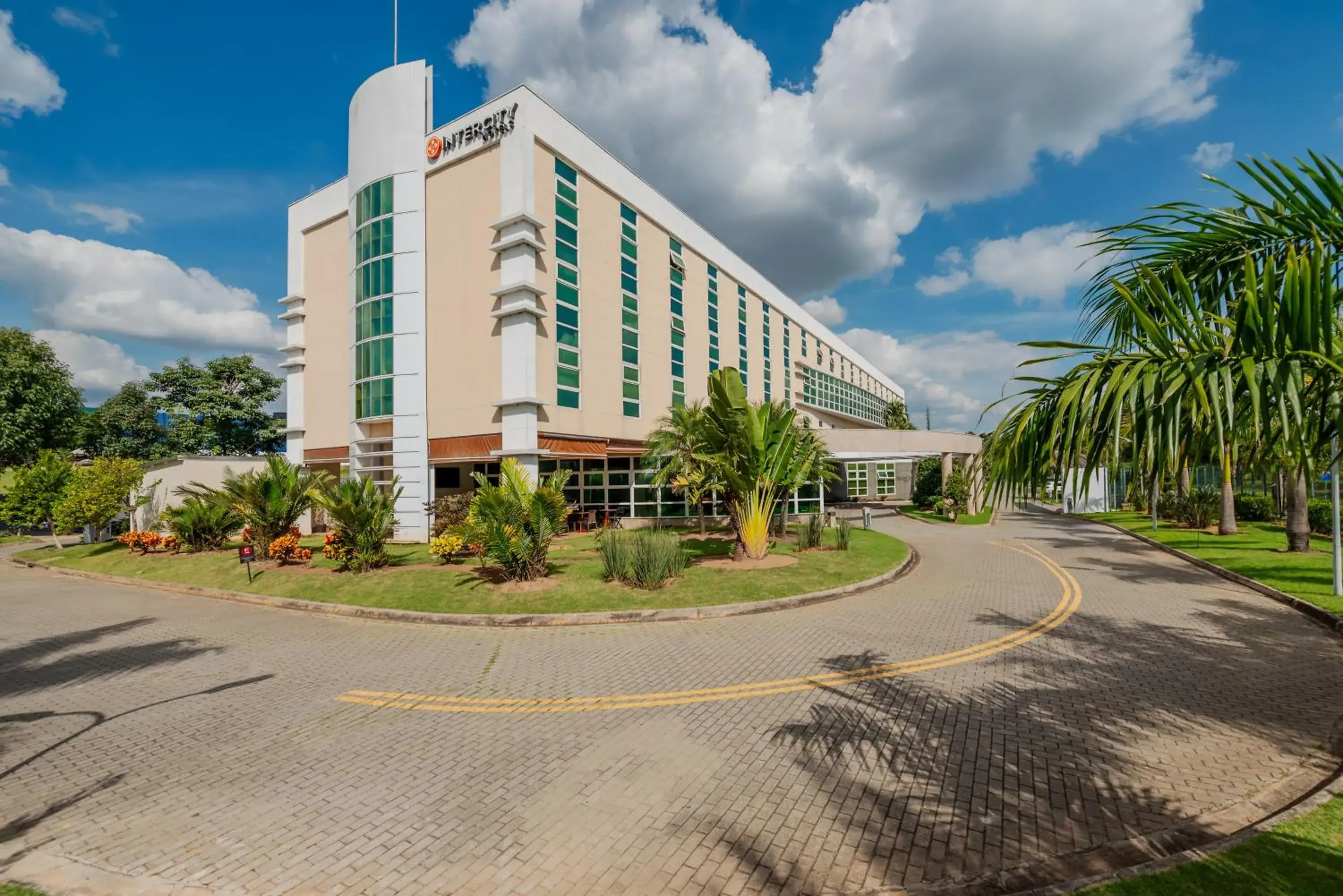 Facade/entrance in Intercity Vinhedo Facade/entrance in Intercity Vinhedo