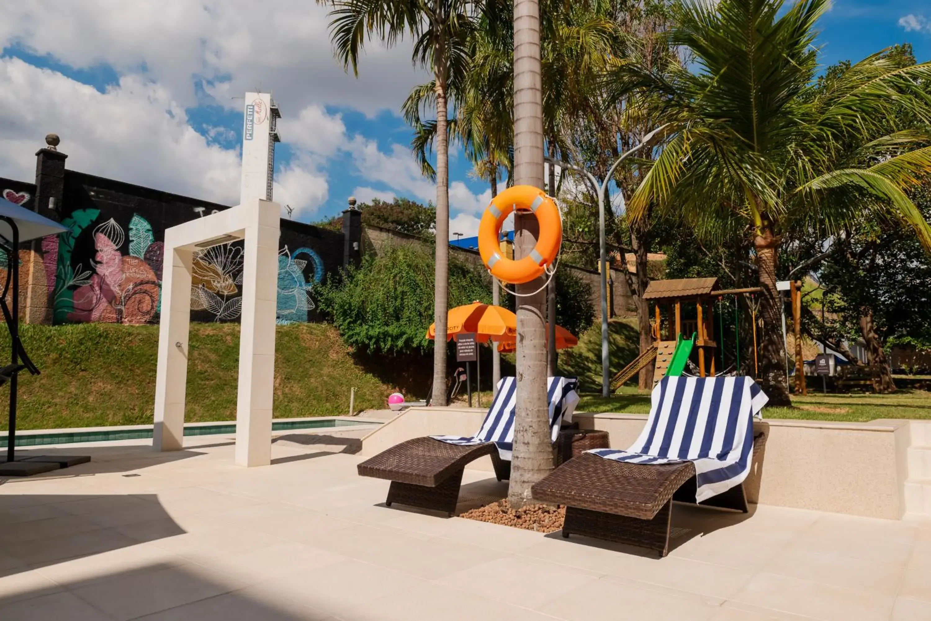 Swimming pool in Intercity Vinhedo Swimming pool in Intercity Vinhedo