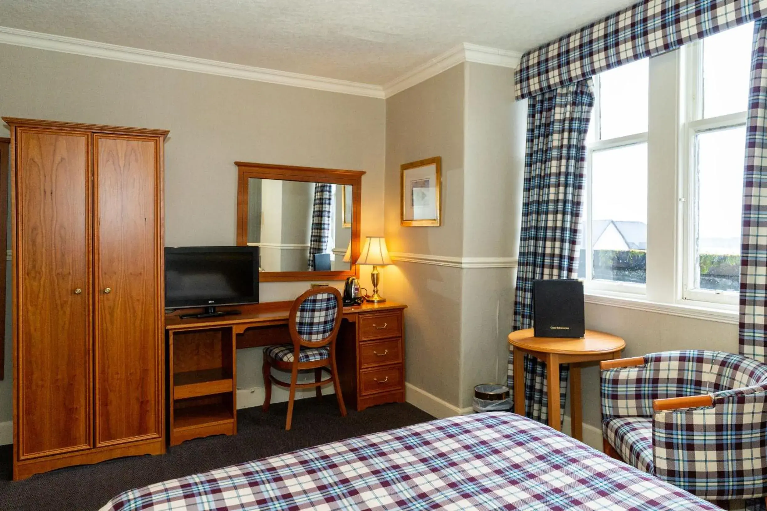 Bedroom, Bed in The Royal Hotel Bedroom, Bed in The Royal Hotel