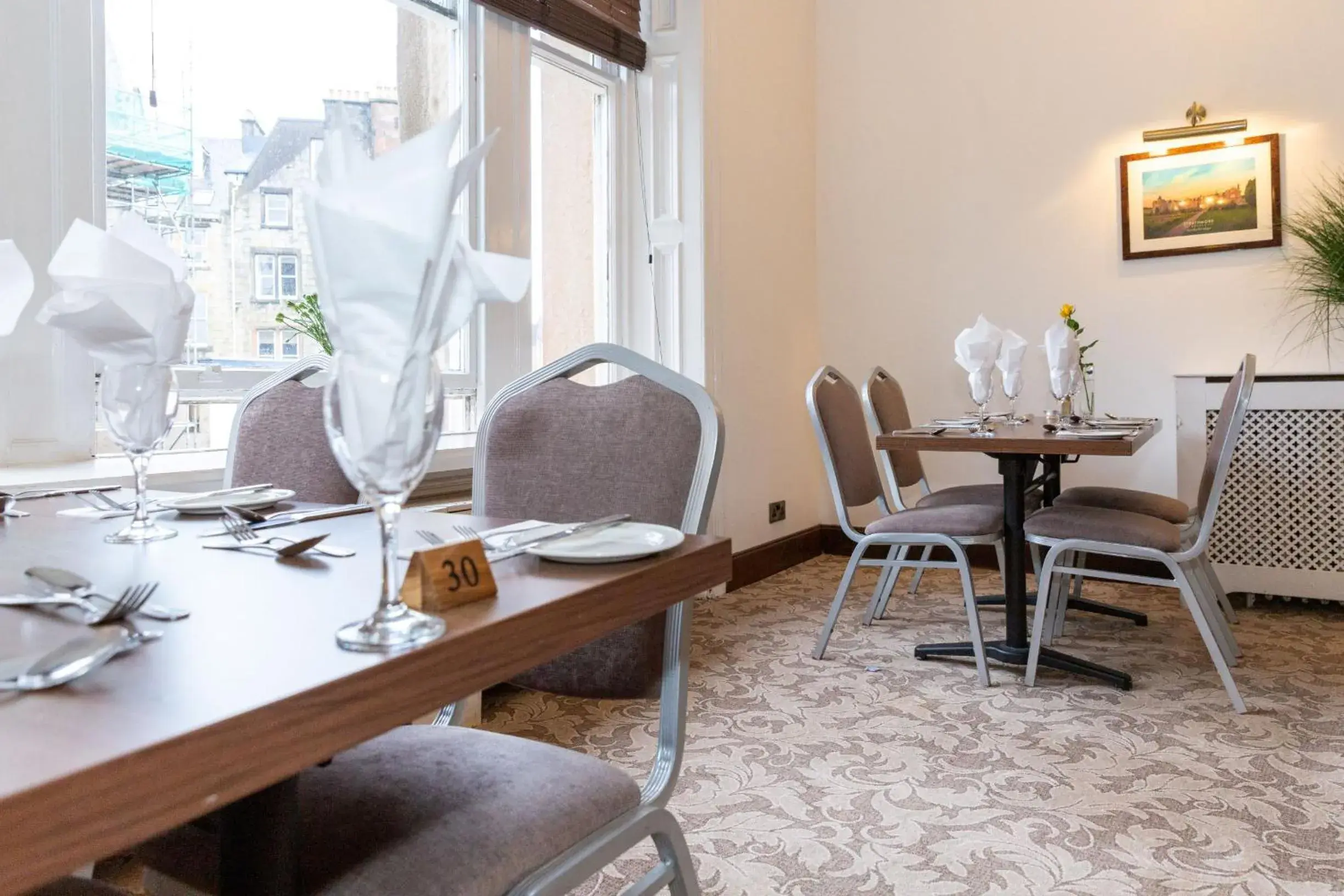 Restaurant/places to eat in The Royal Hotel Restaurant/places to eat in The Royal Hotel