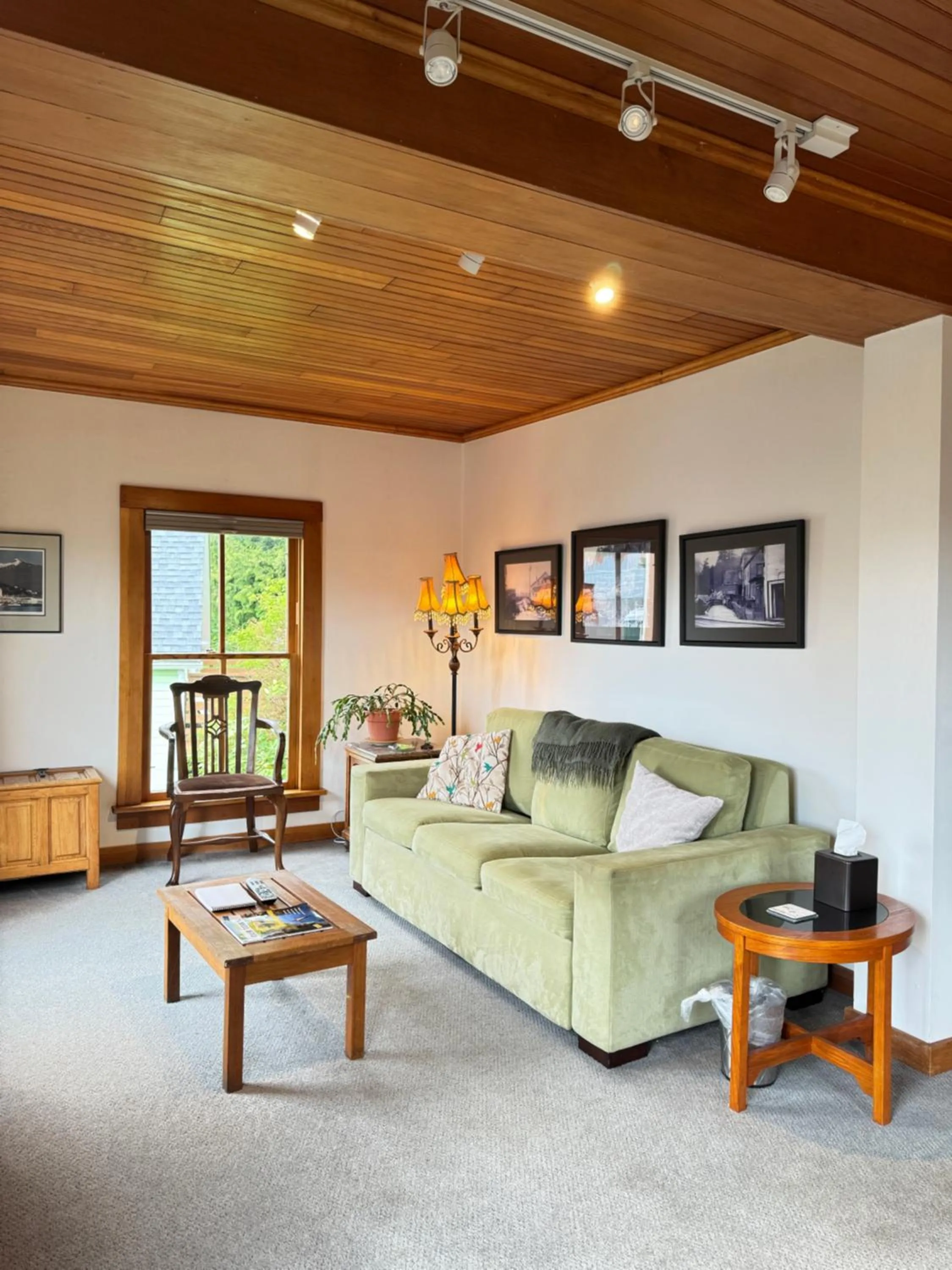Living room in Inn At Creek Street