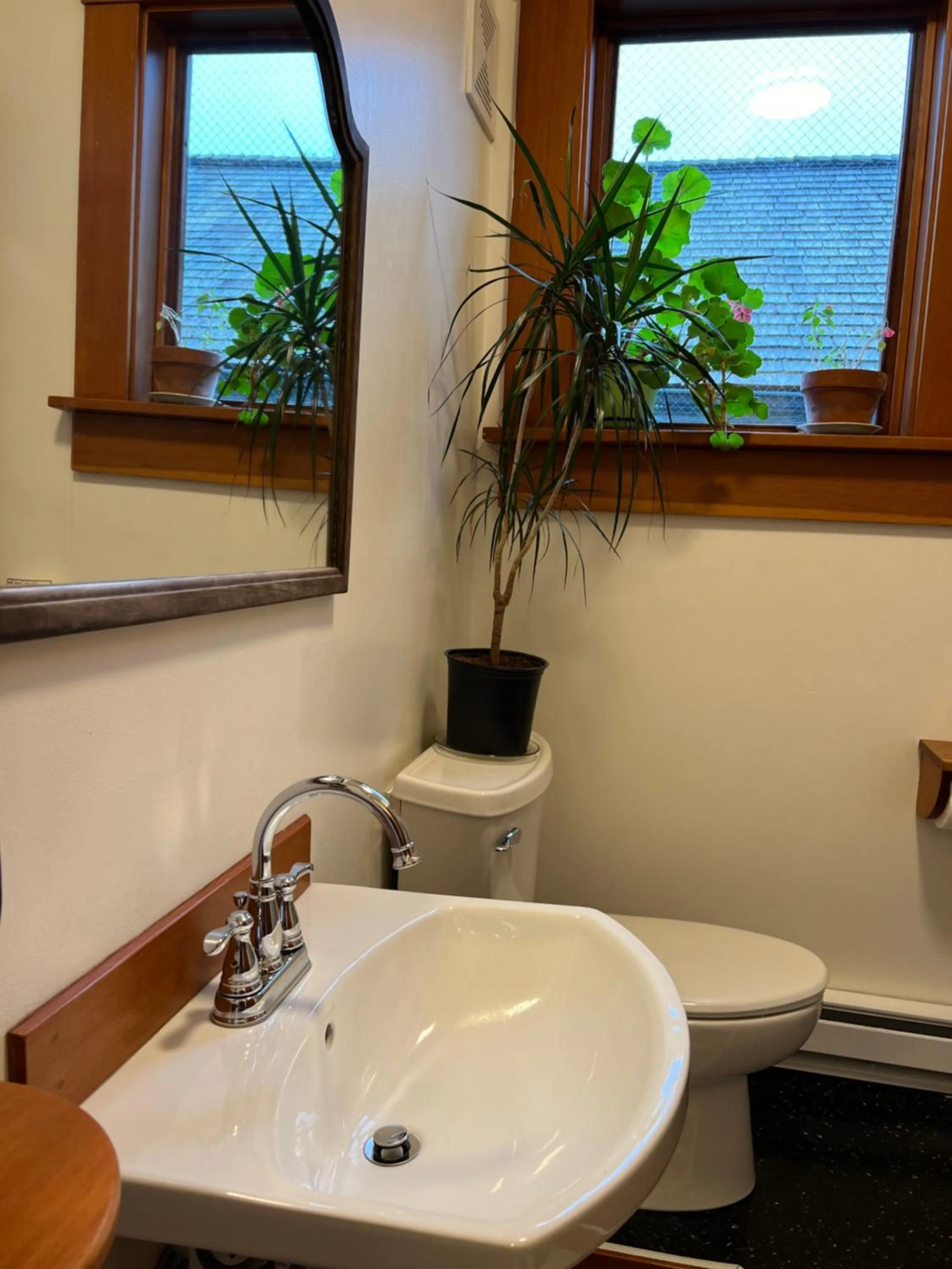 Bathroom in Inn At Creek Street