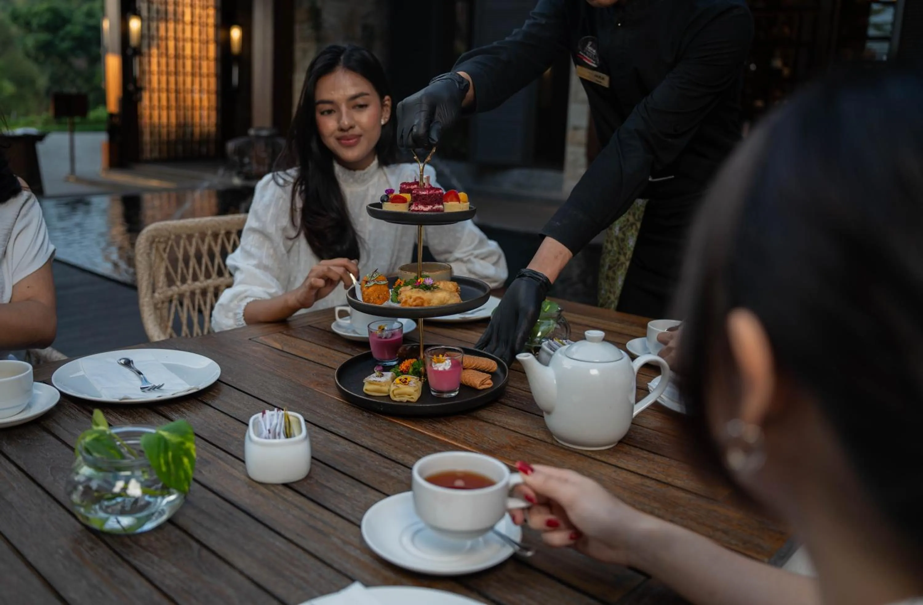 Restaurant/places to eat in Plataran Puncak Residences