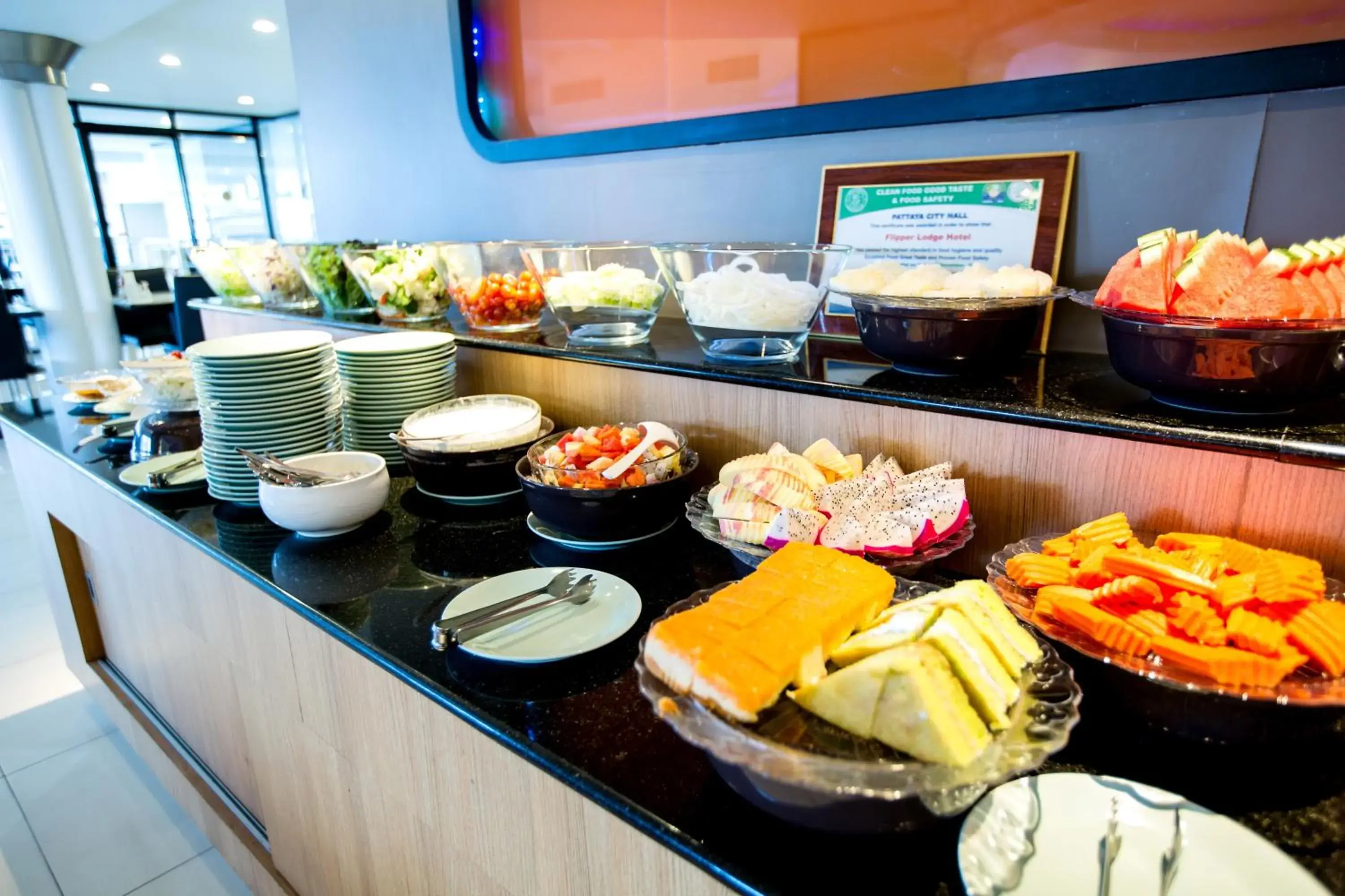 Restaurant/places to eat in Flipper Lodge Hotel - SHA Extra Plus Restaurant/places to eat in Flipper Lodge Hotel - SHA Extra Plus