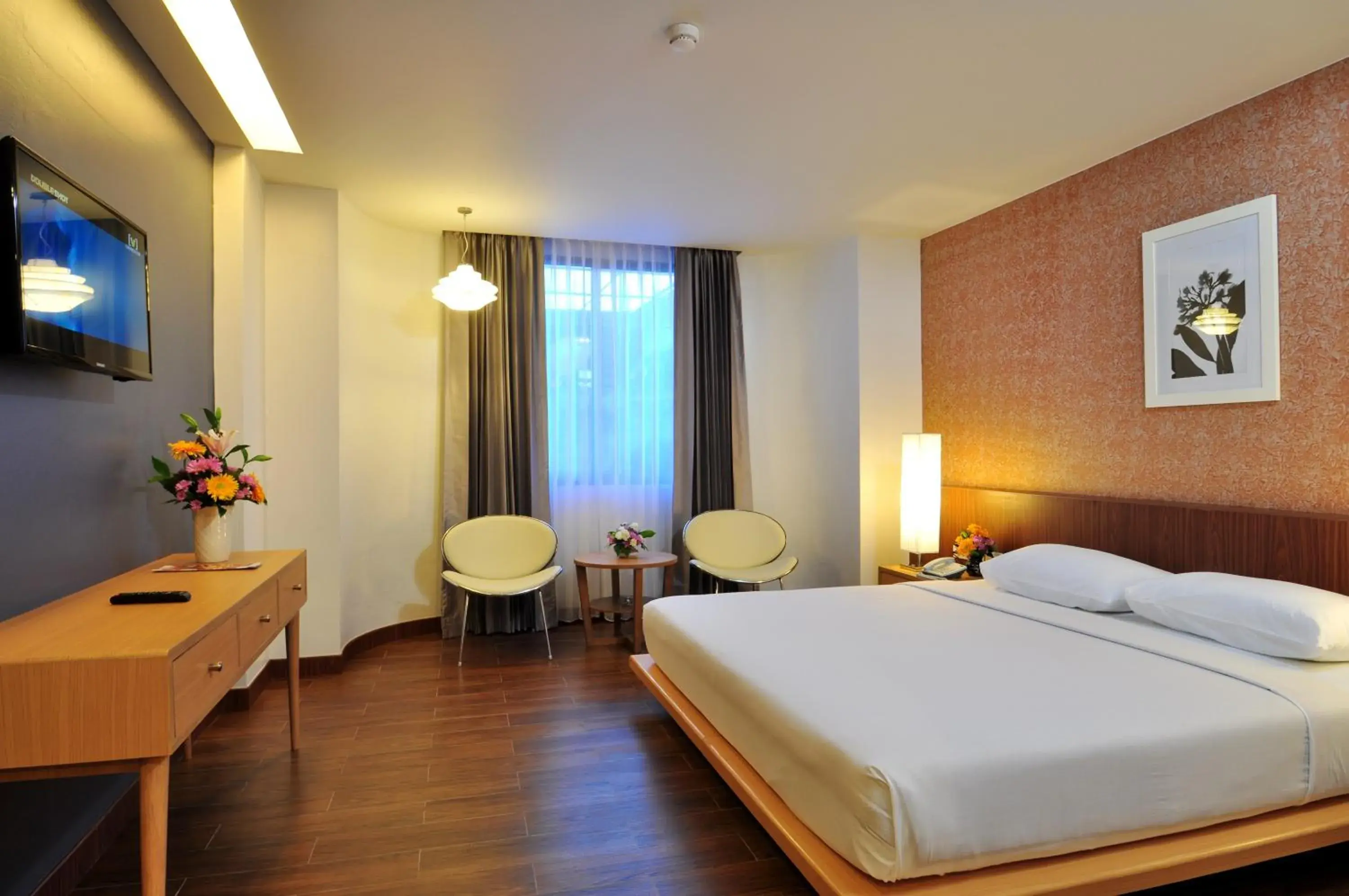 Property building, Bed in Flipper Lodge Hotel - SHA Extra Plus Property building, Bed in Flipper Lodge Hotel - SHA Extra Plus