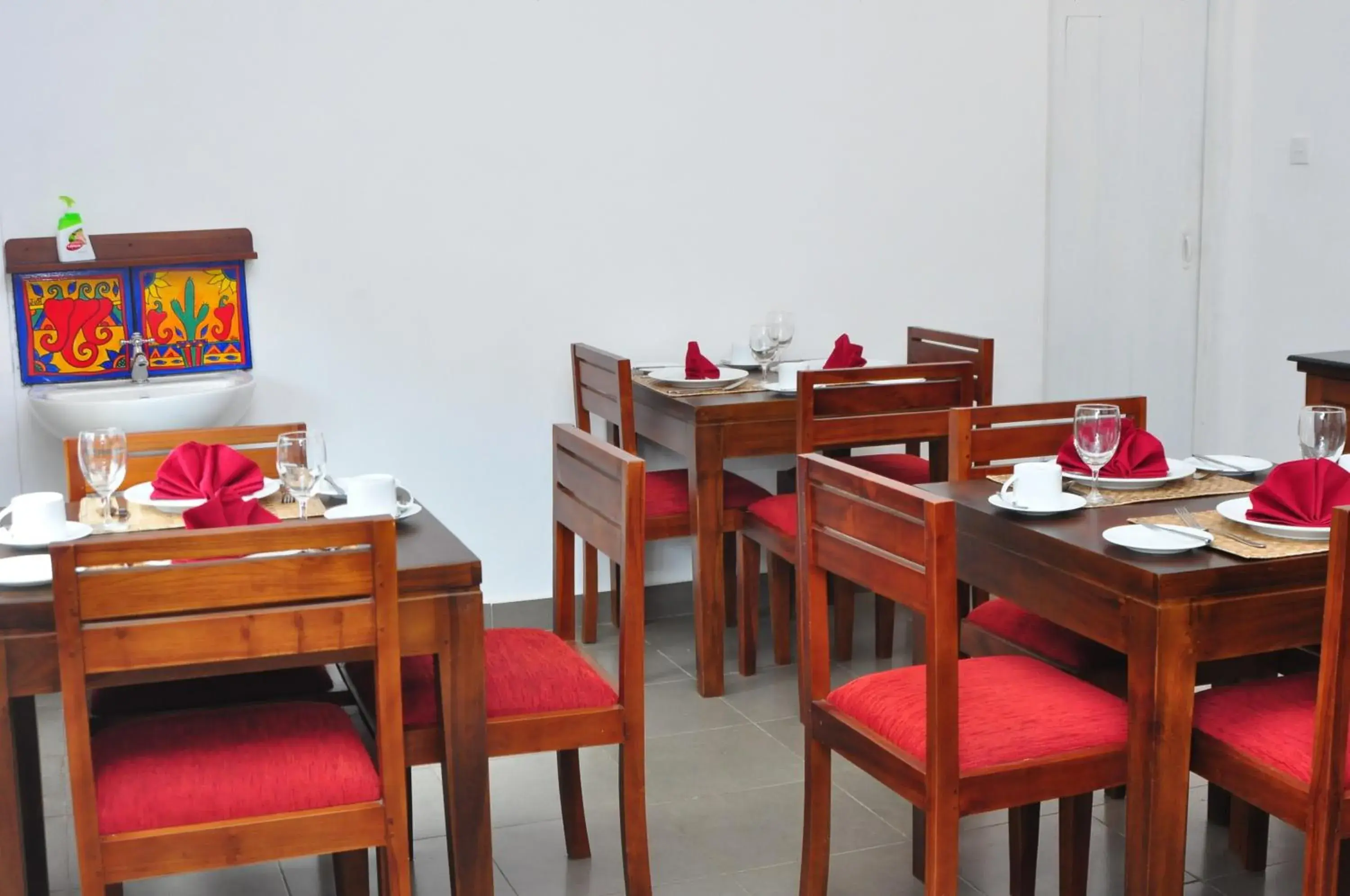Restaurant/places to eat in Comfort@15 Hotel Colombo Restaurant/places to eat in Comfort@15 Hotel Colombo