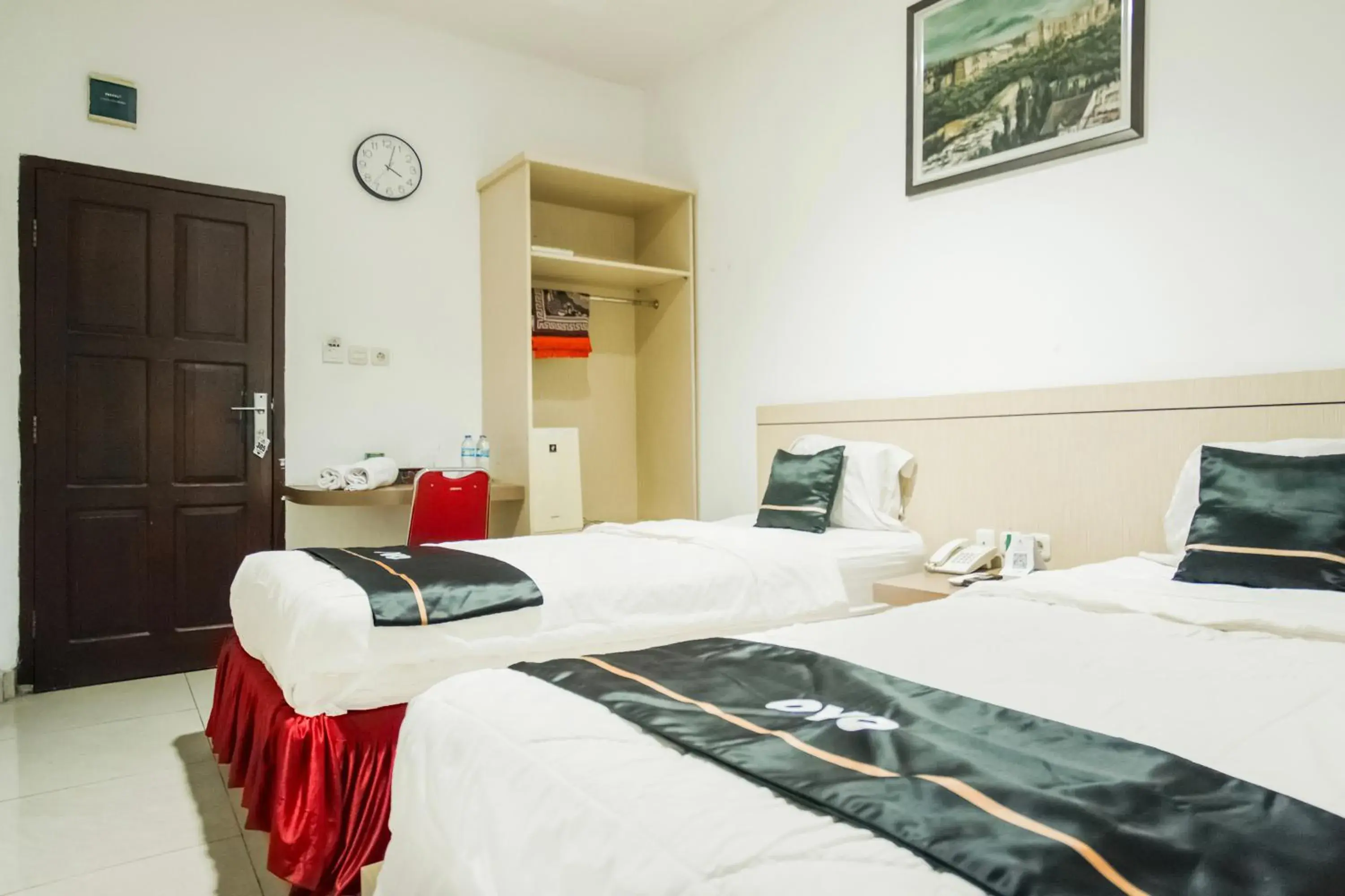 Standard Twin Room in Townhouse Oak Ilir Timur I Near Ptc Mall Standard Twin Room in Townhouse Oak Ilir Timur I Near Ptc Mall