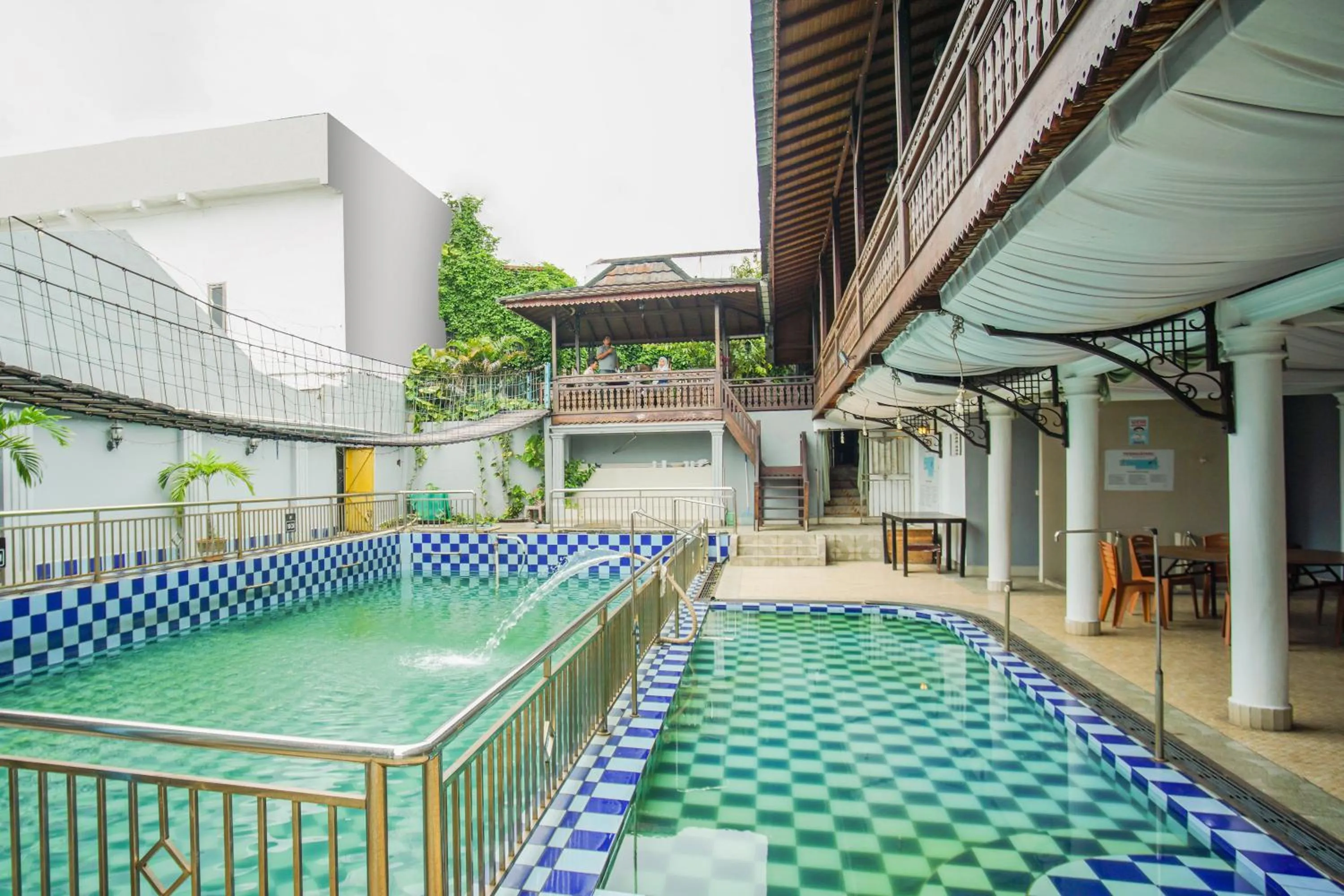 Pool view in Townhouse Oak Ilir Timur I Near Ptc Mall