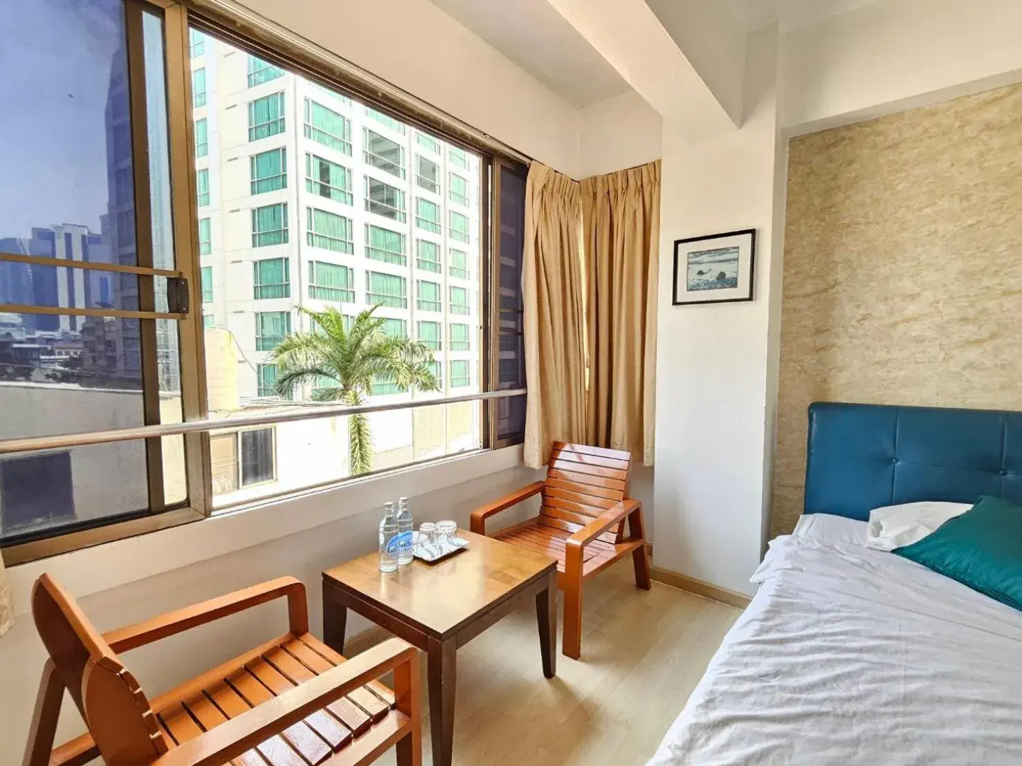 View (from property/room), Bed in Crown BTS Nana Hotel View (from property/room), Bed in Crown BTS Nana Hotel