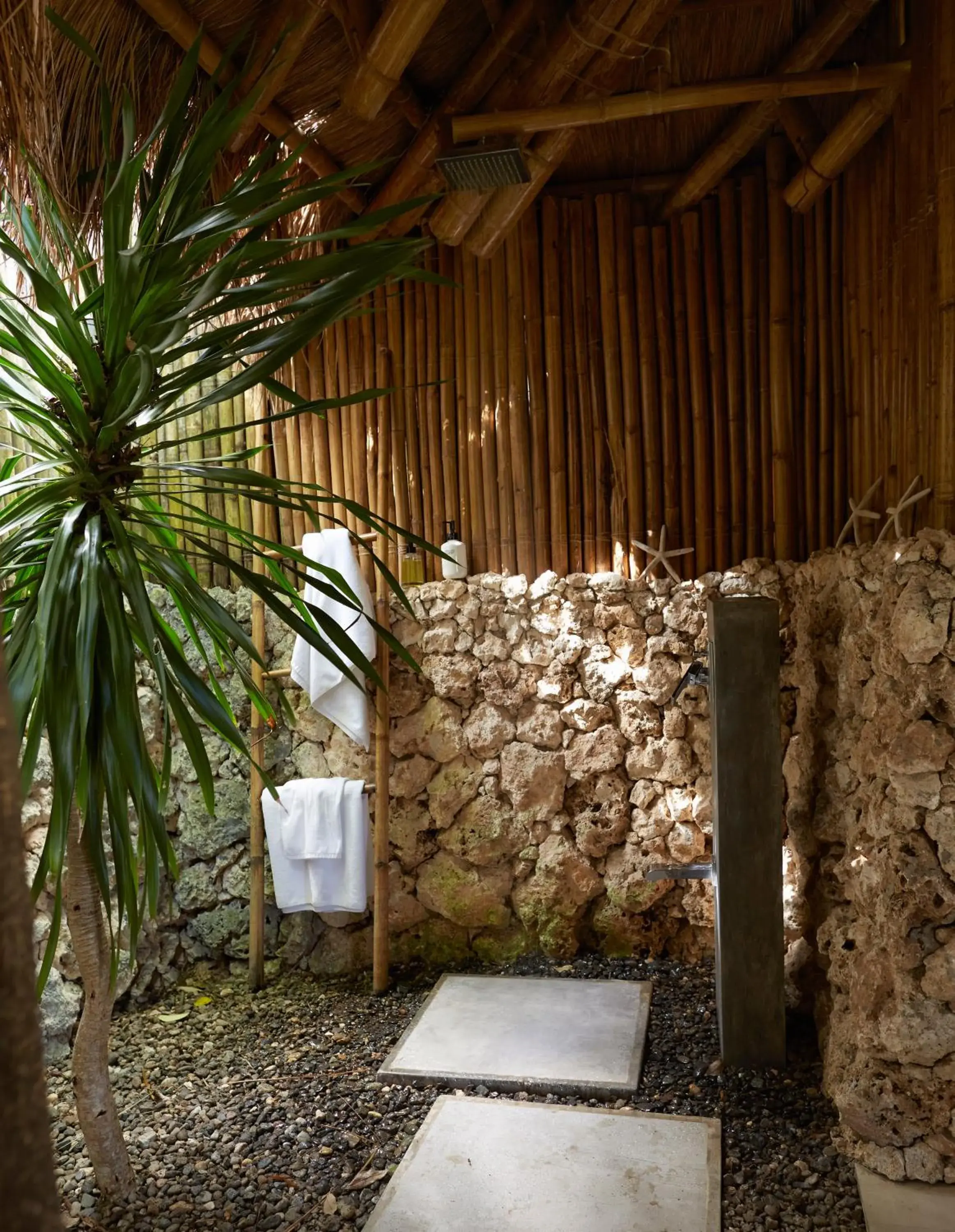 Open Air Bath in Diniview Villa Resort Open Air Bath in Diniview Villa Resort