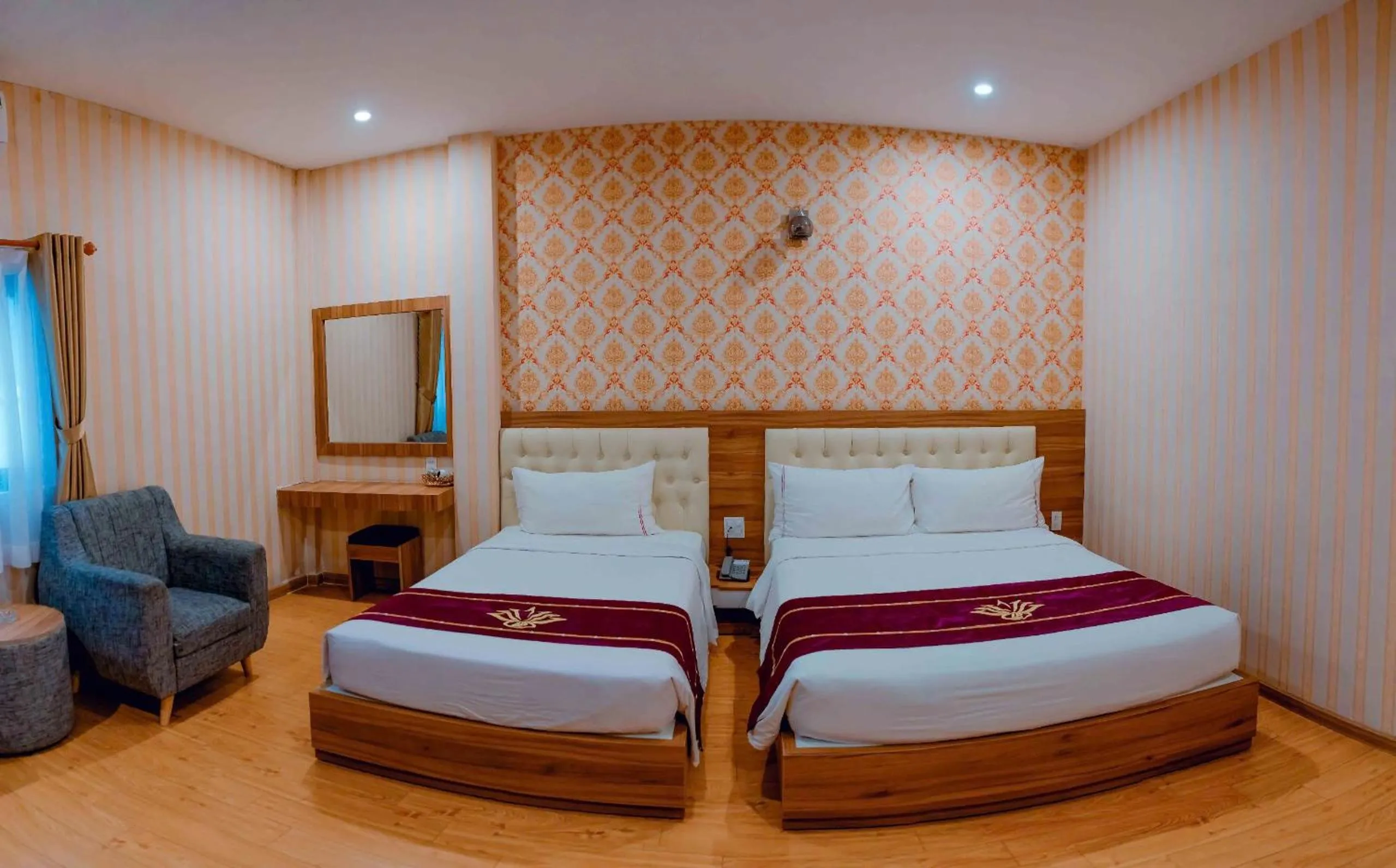 Bed in Linh Phuong 3 Hotel