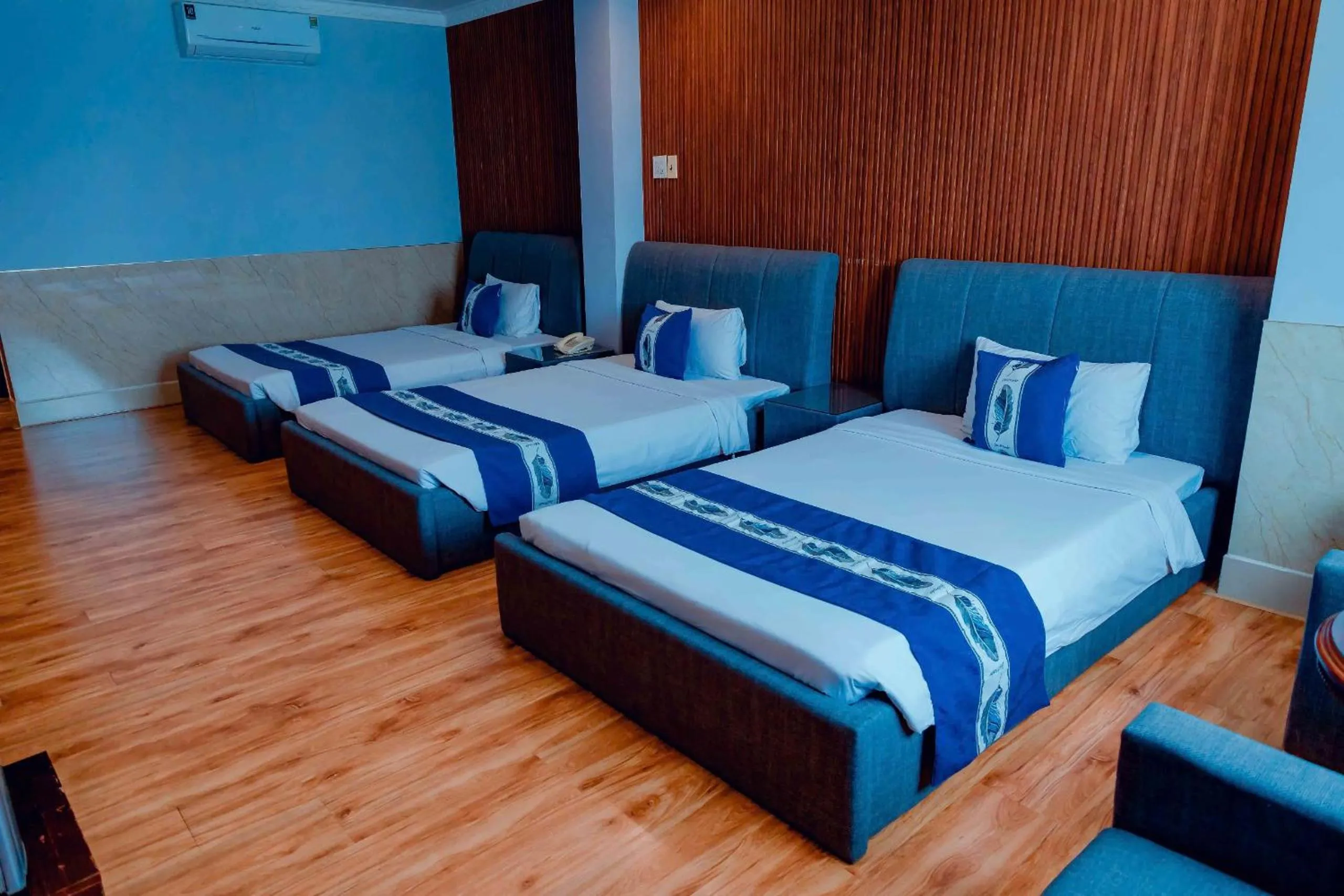 Bed in Linh Phuong 3 Hotel