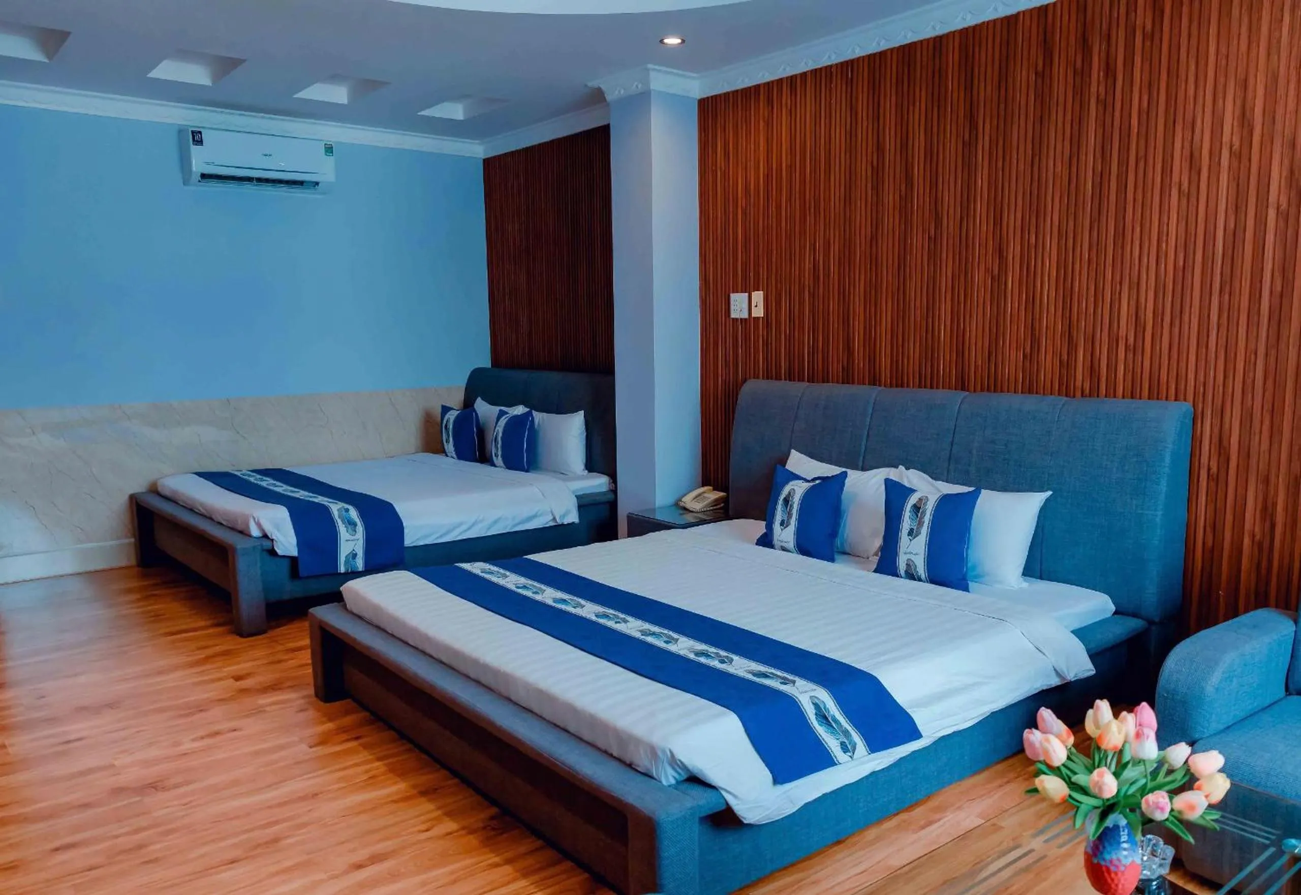 Bed in Linh Phuong 3 Hotel