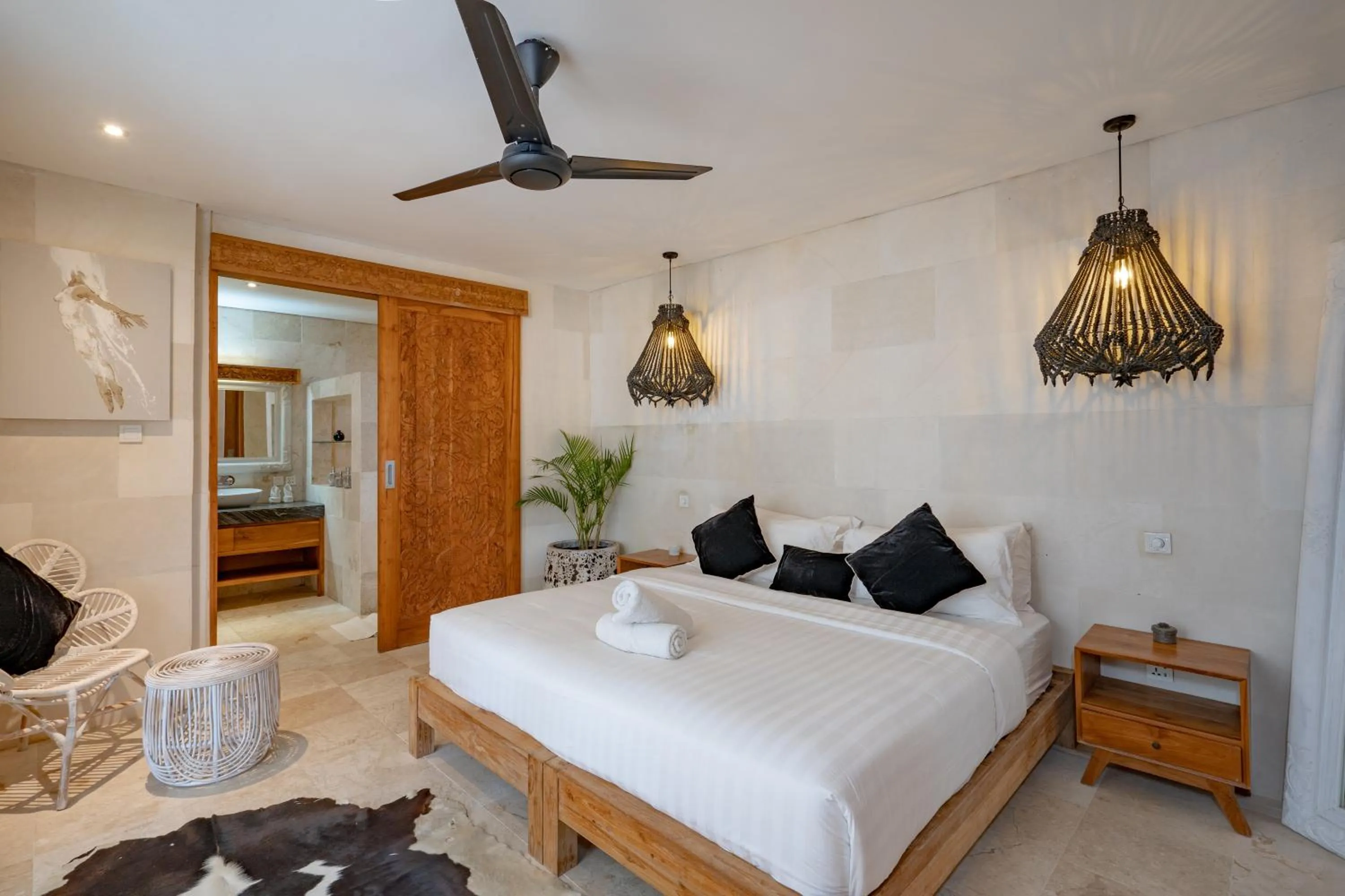 Bedroom, Bed in Aqua Nusa - Luxury Lembongan Villas