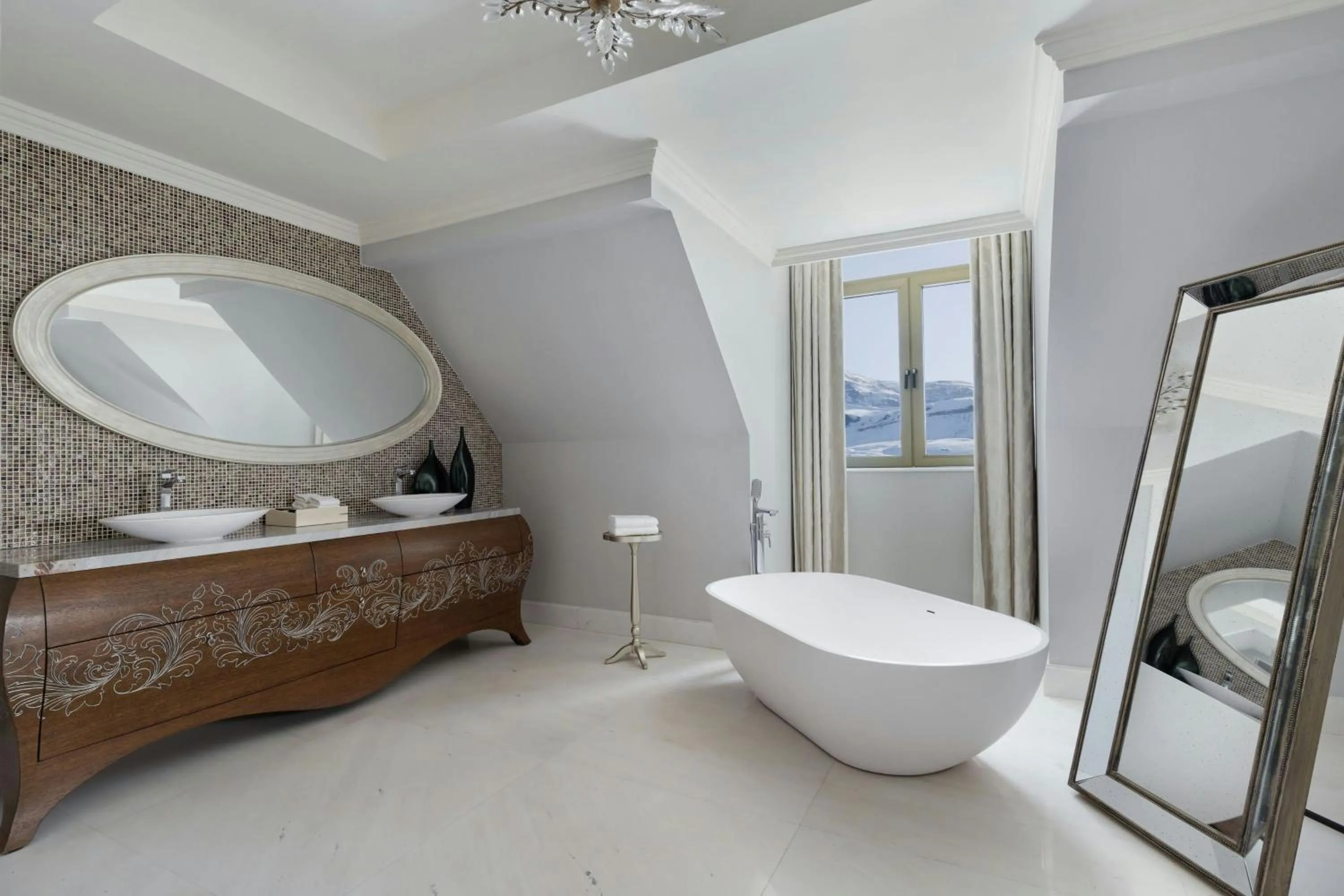 Photo of the whole room in Pik Palace, Shahdag, Autograph Collection