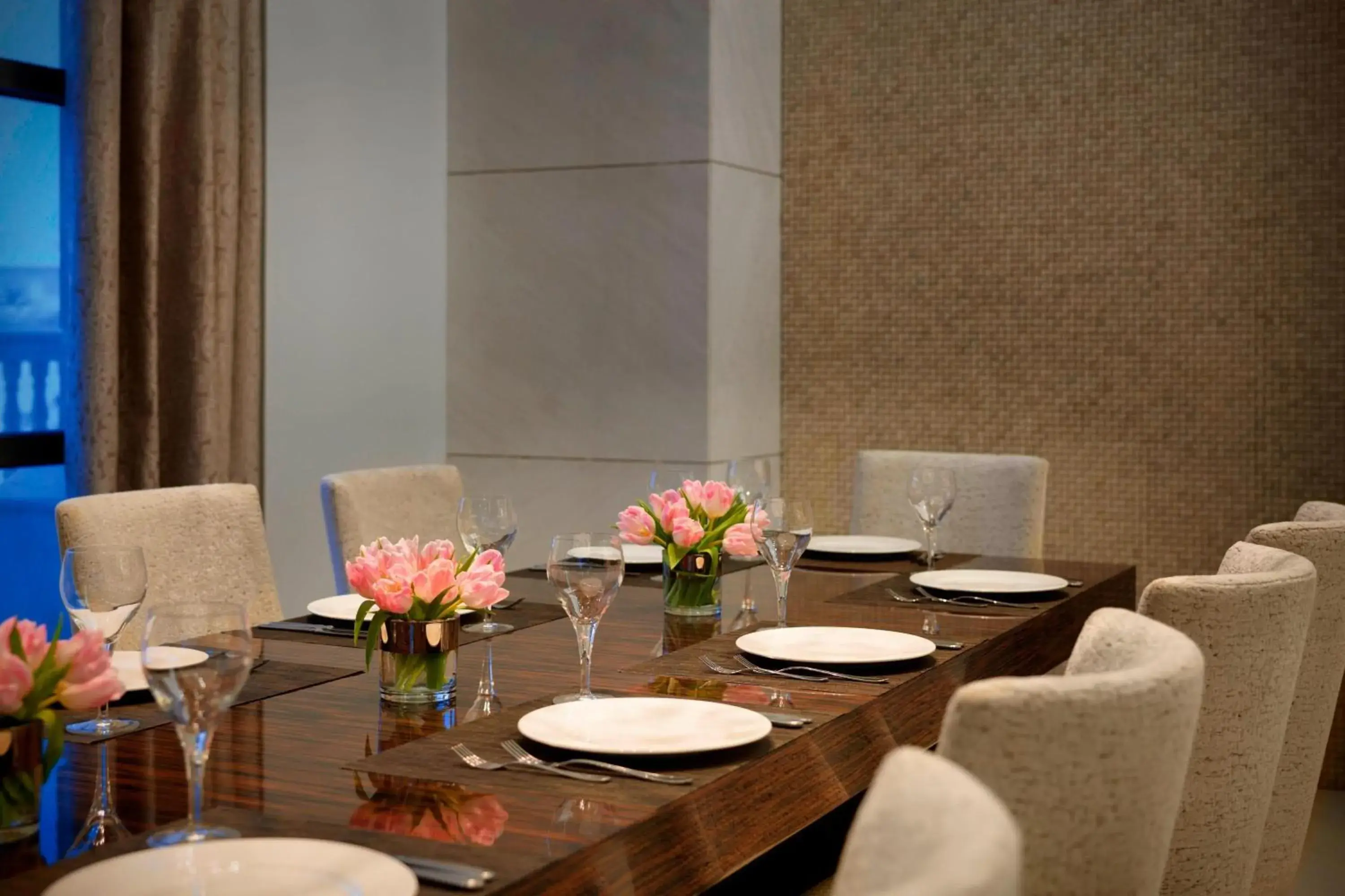 Lounge or bar in Pik Palace, Shahdag, Autograph Collection Lounge or bar in Pik Palace, Shahdag, Autograph Collection