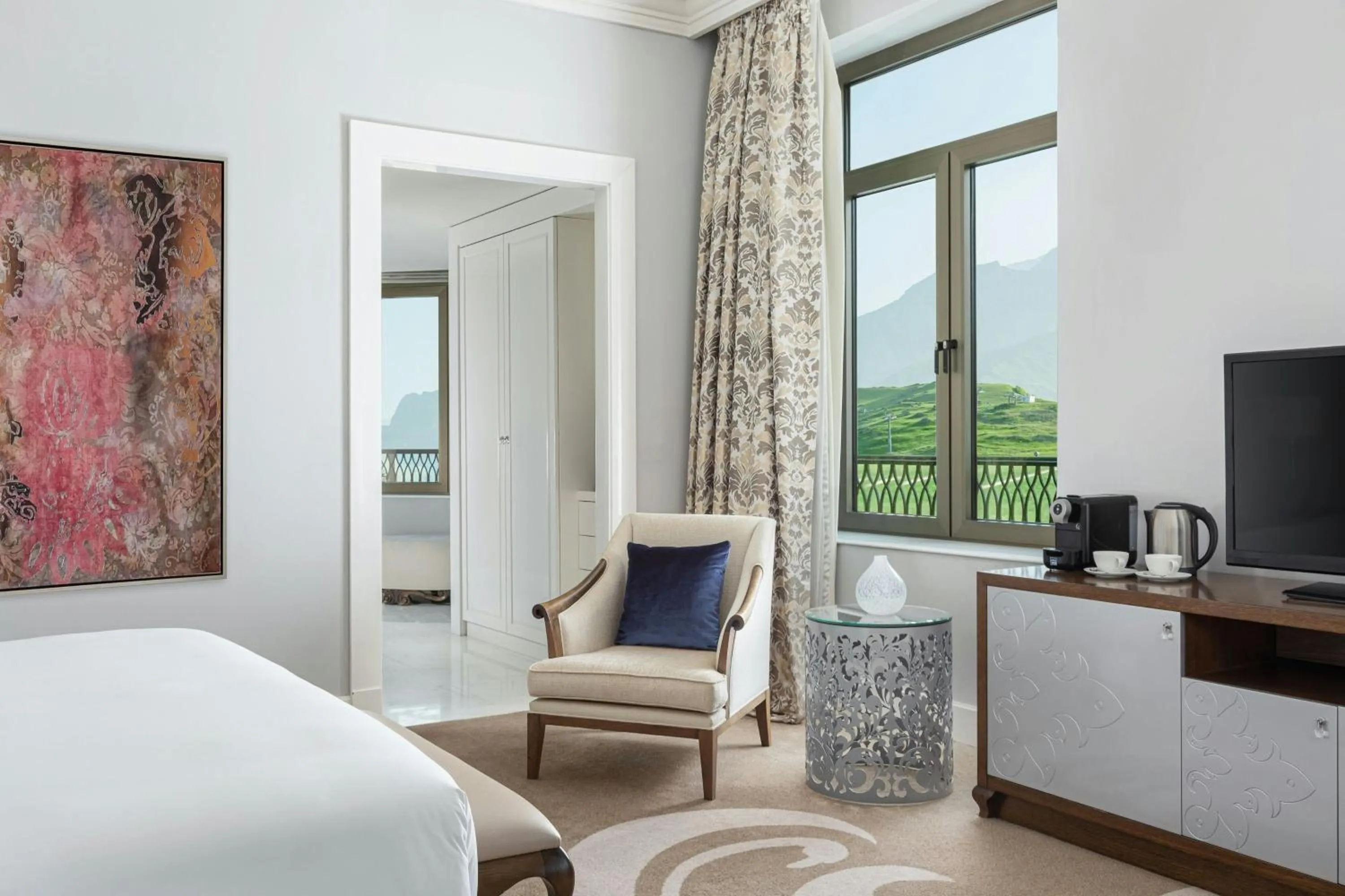 Photo of the whole room, Bed in Pik Palace, Shahdag, Autograph Collection