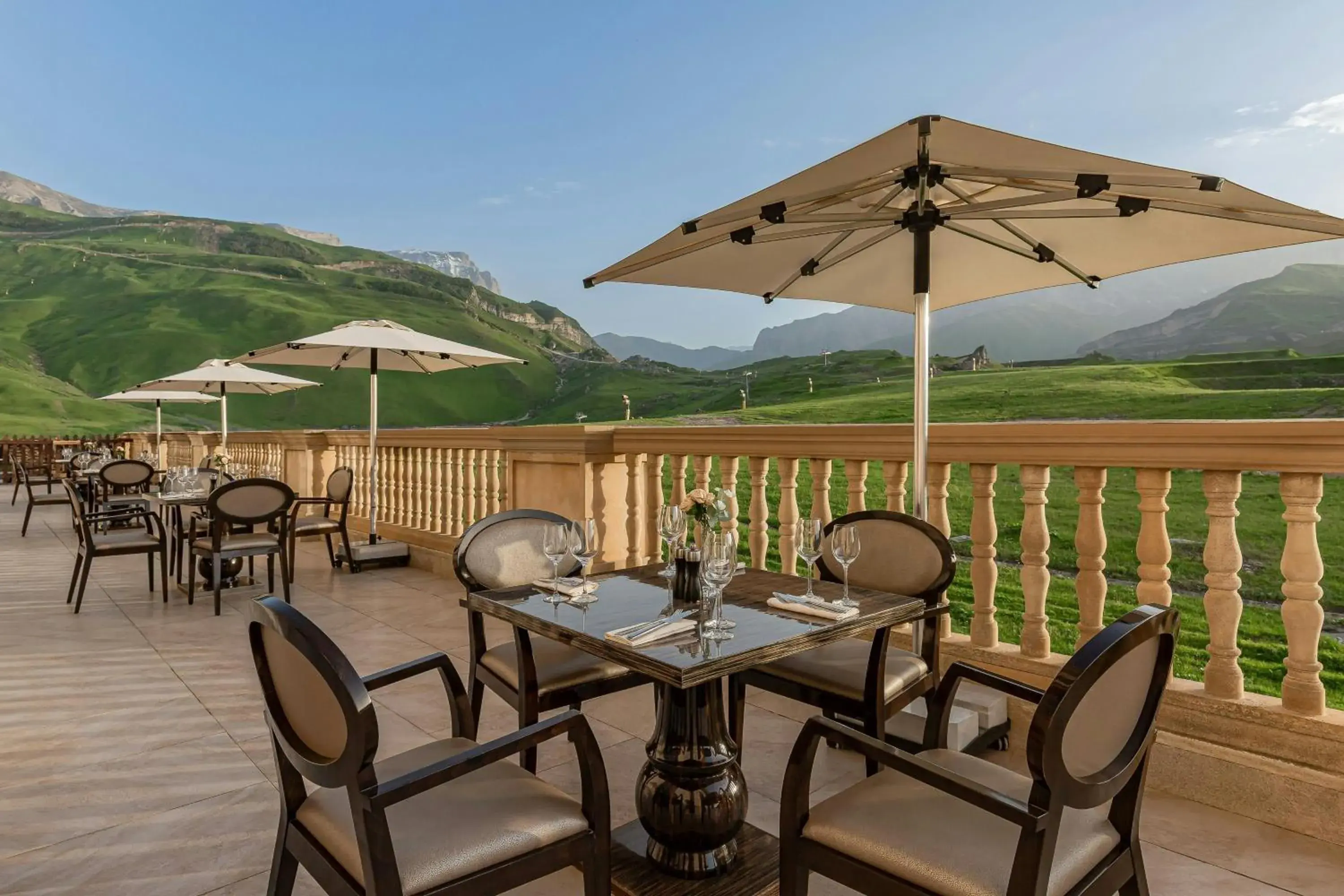 Restaurant/places to eat in Pik Palace, Shahdag, Autograph Collection Restaurant/places to eat in Pik Palace, Shahdag, Autograph Collection