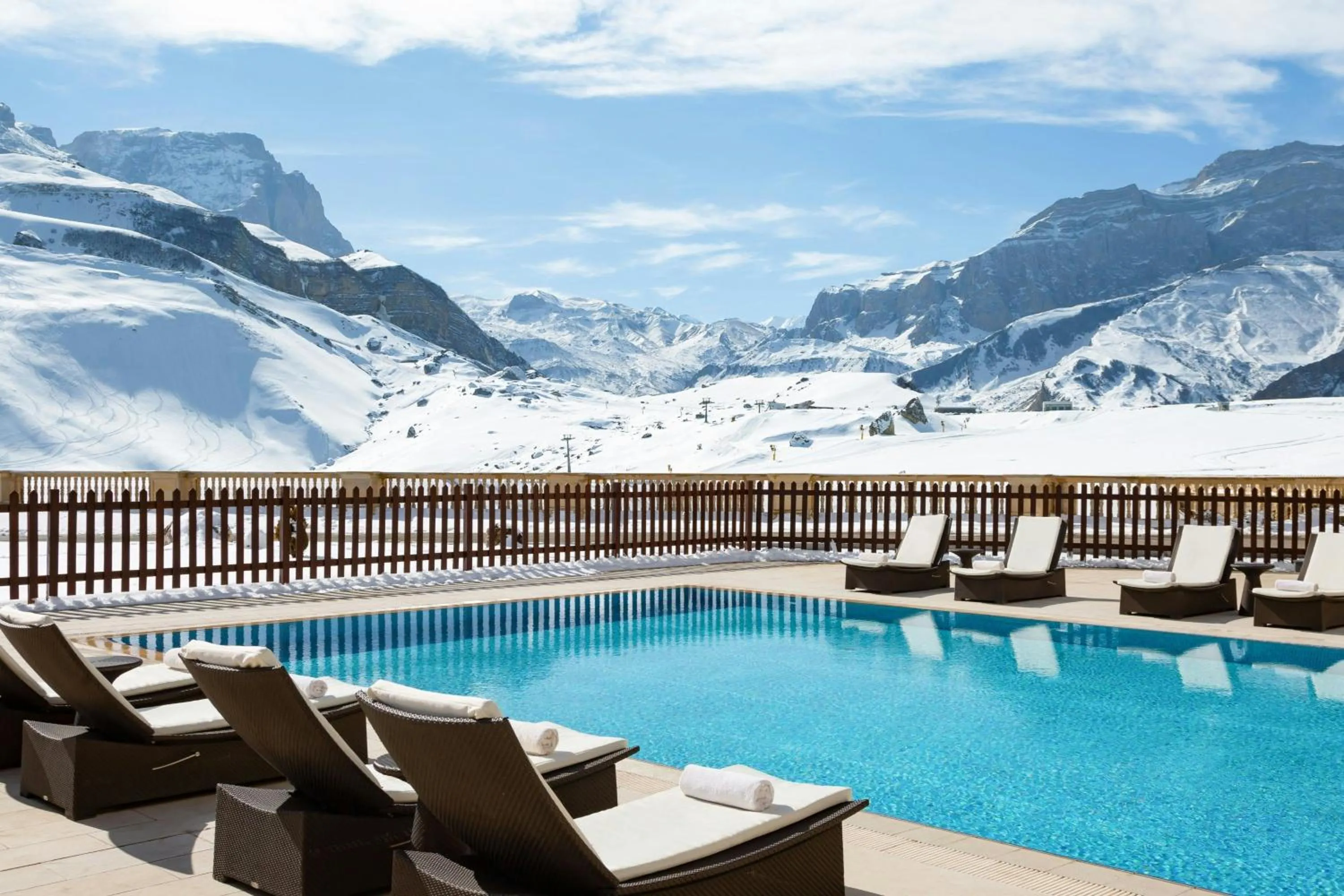 Swimming pool in Pik Palace, Shahdag, Autograph Collection