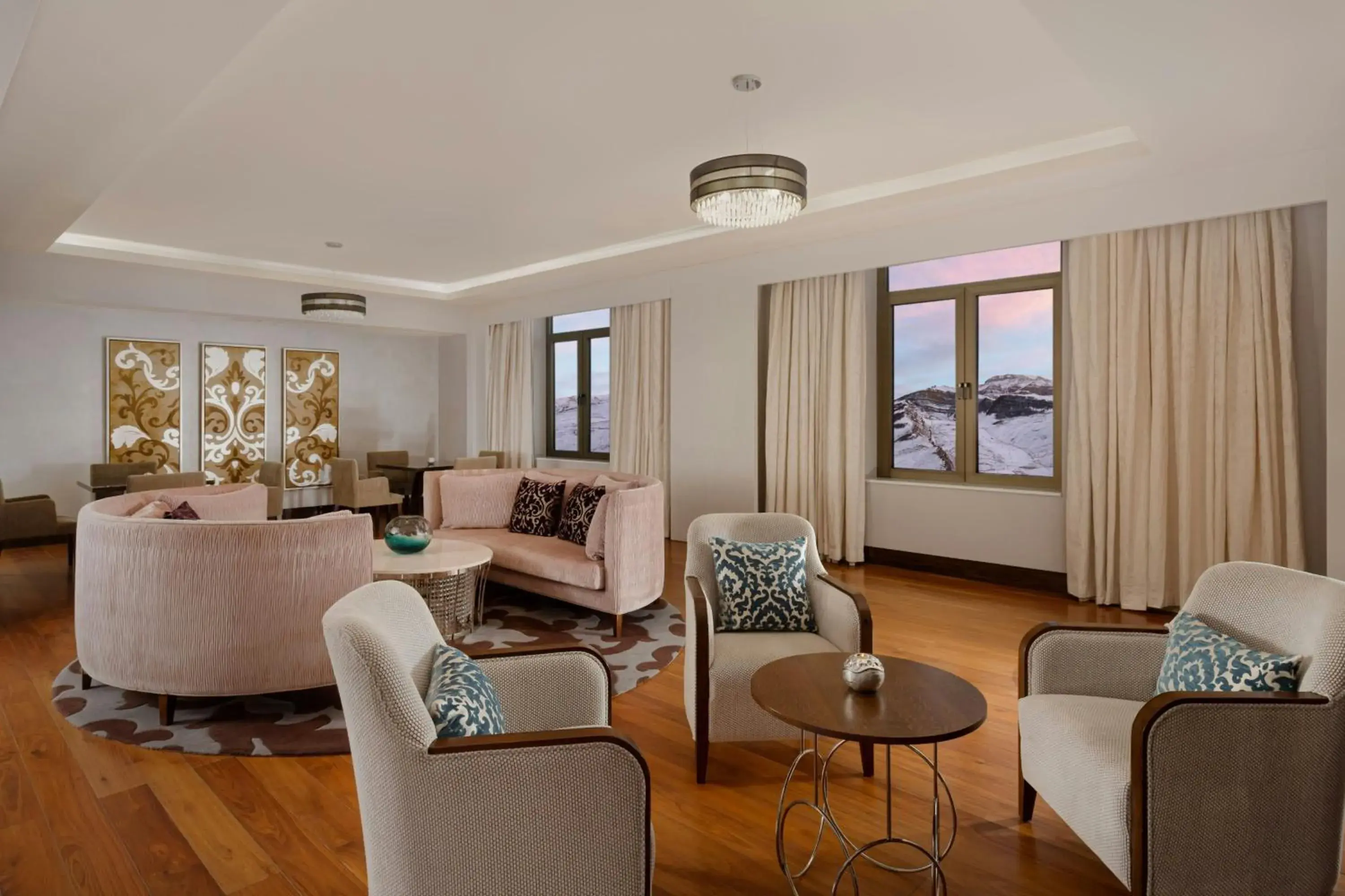 Lounge or bar in Pik Palace, Shahdag, Autograph Collection Lounge or bar in Pik Palace, Shahdag, Autograph Collection