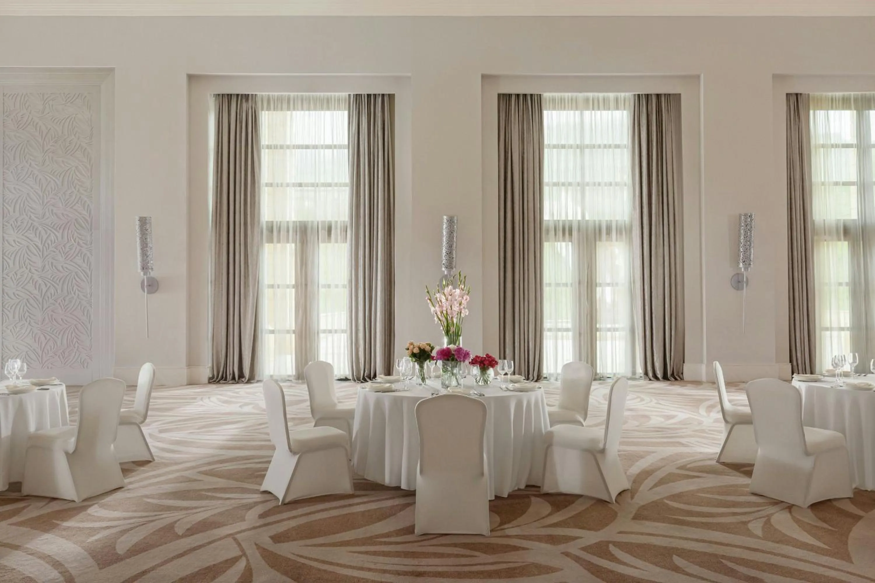 Meeting/conference room in Pik Palace, Shahdag, Autograph Collection