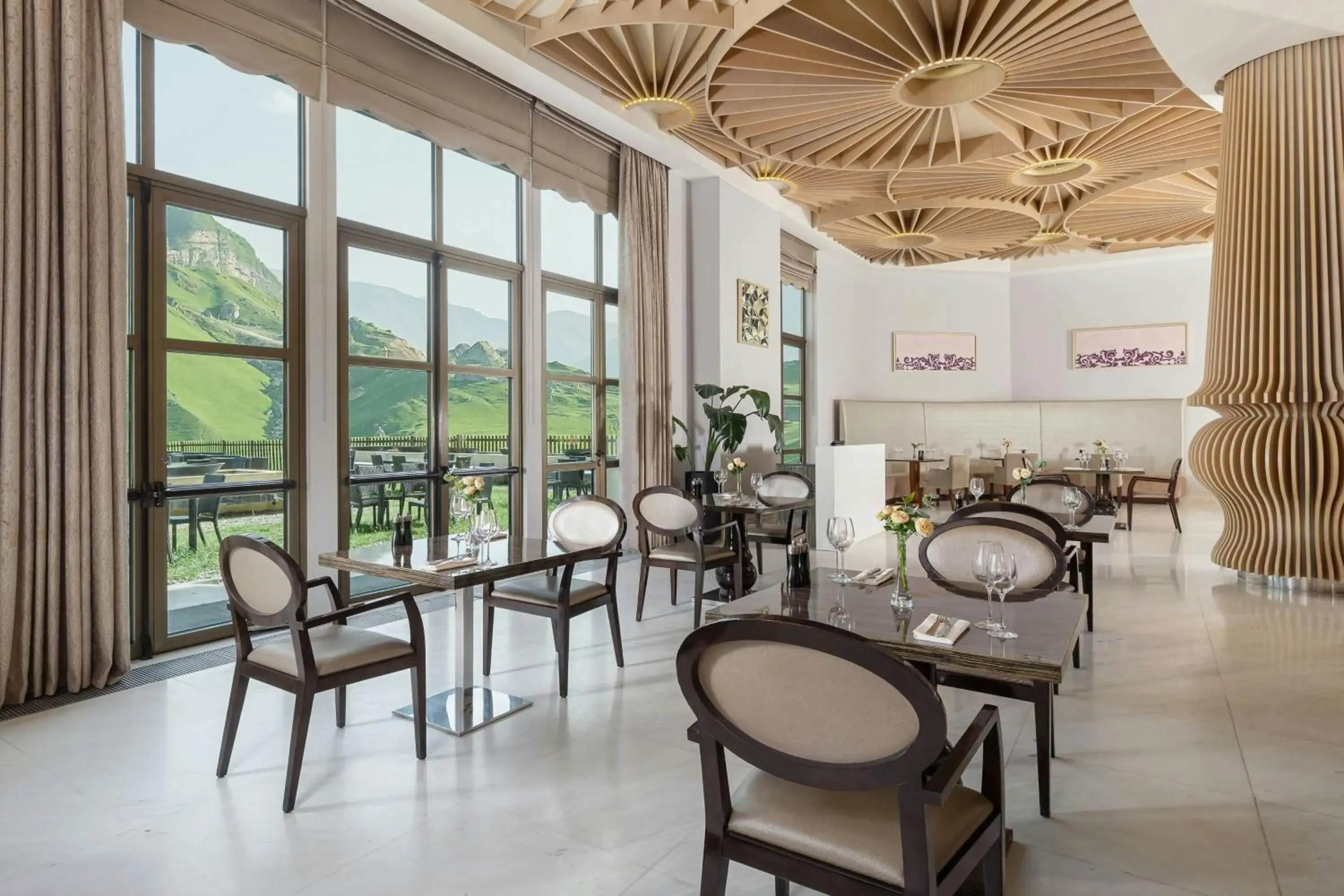Restaurant/places to eat in Pik Palace, Shahdag, Autograph Collection Restaurant/places to eat in Pik Palace, Shahdag, Autograph Collection