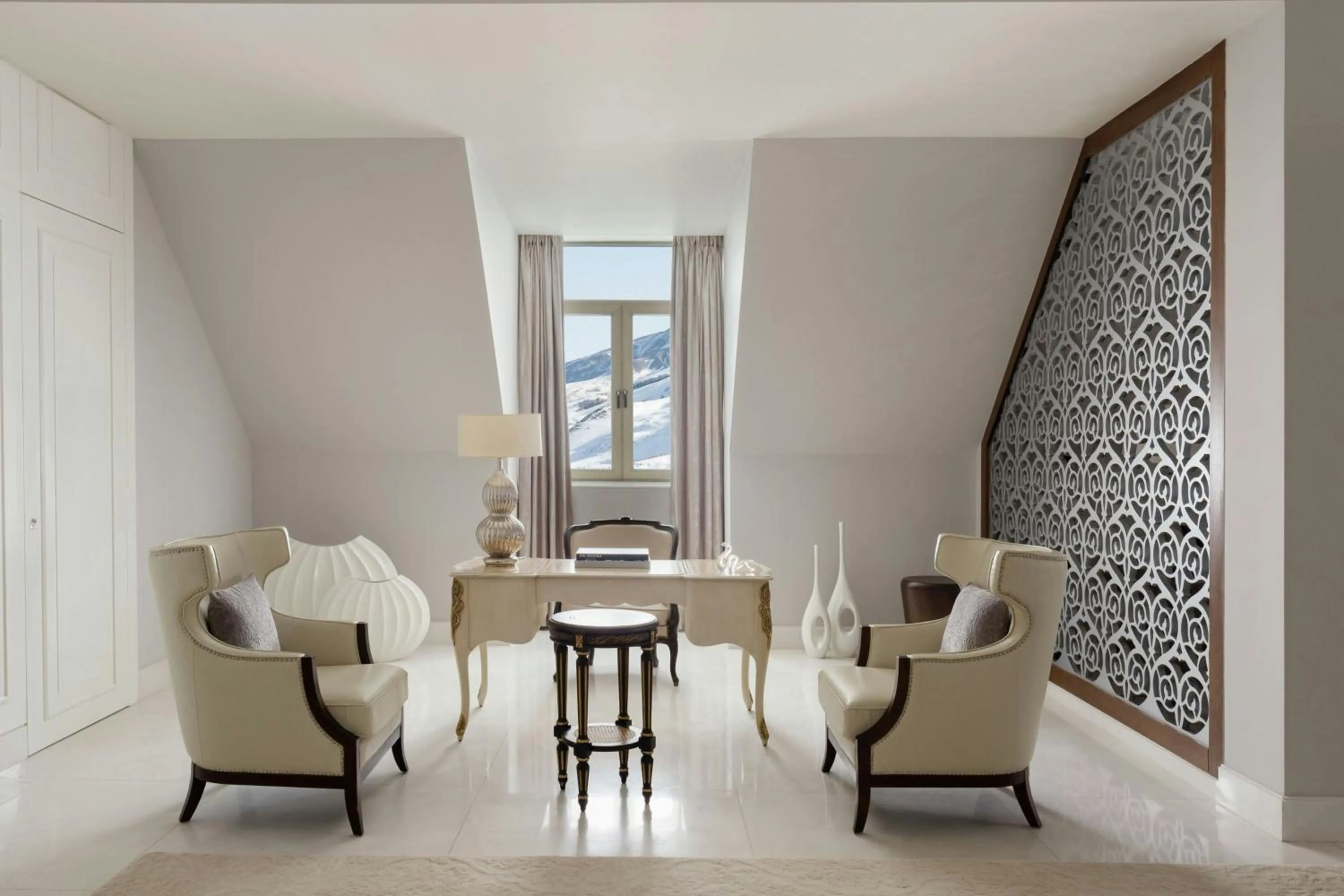 Photo of the whole room in Pik Palace, Shahdag, Autograph Collection