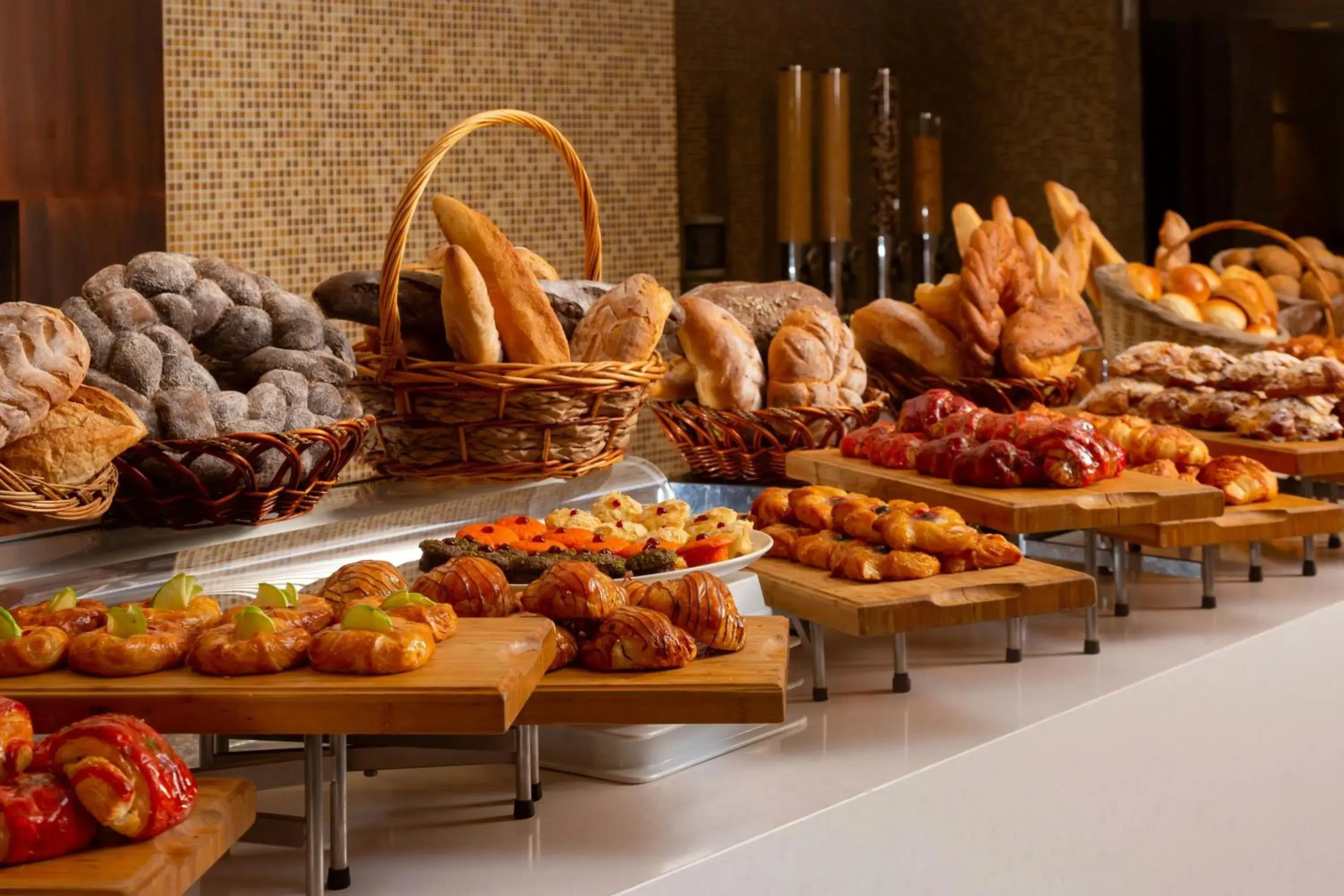 Restaurant/places to eat in Pik Palace, Shahdag, Autograph Collection Restaurant/places to eat in Pik Palace, Shahdag, Autograph Collection