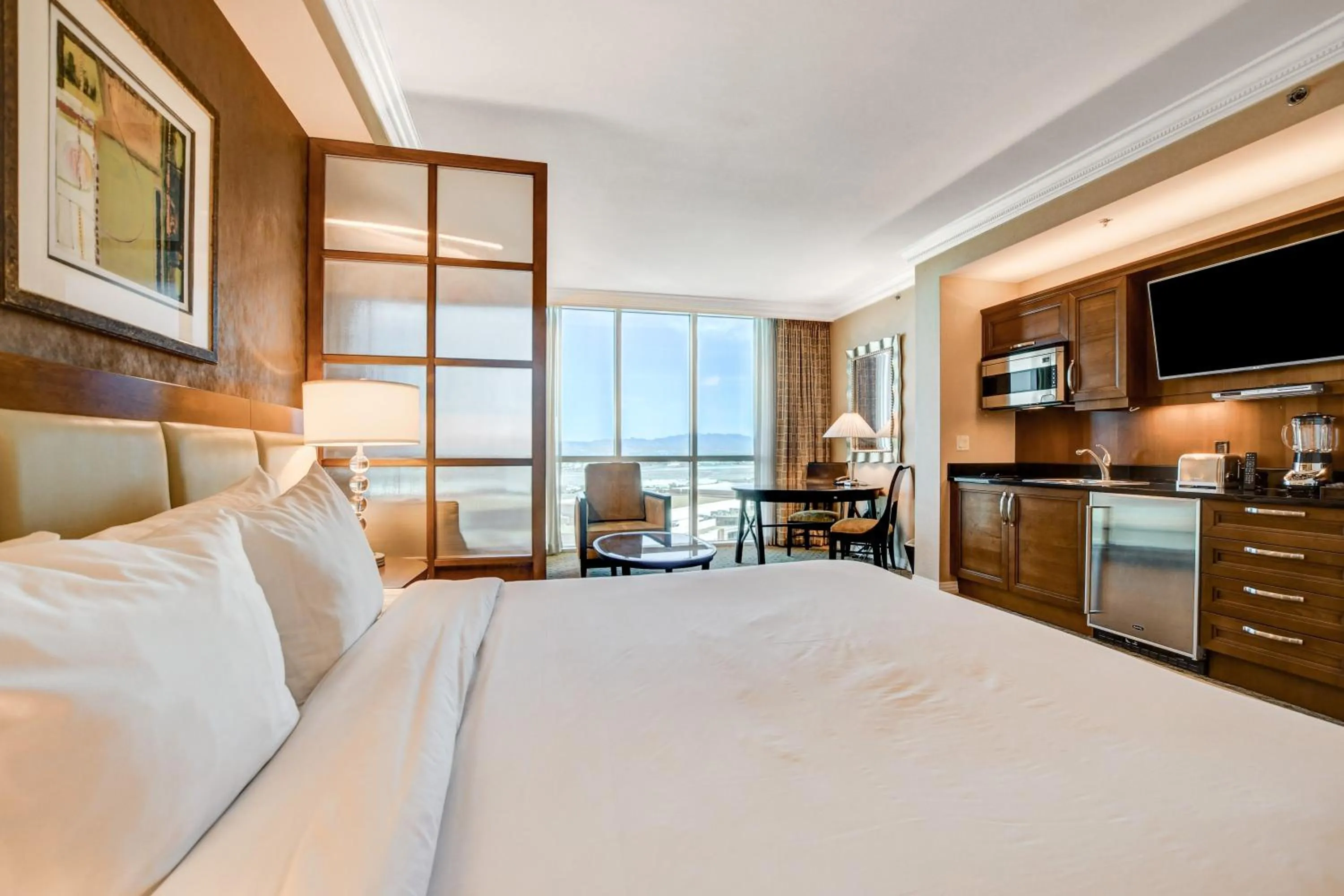 Bed in MGM Signature Towers by FantasticStay