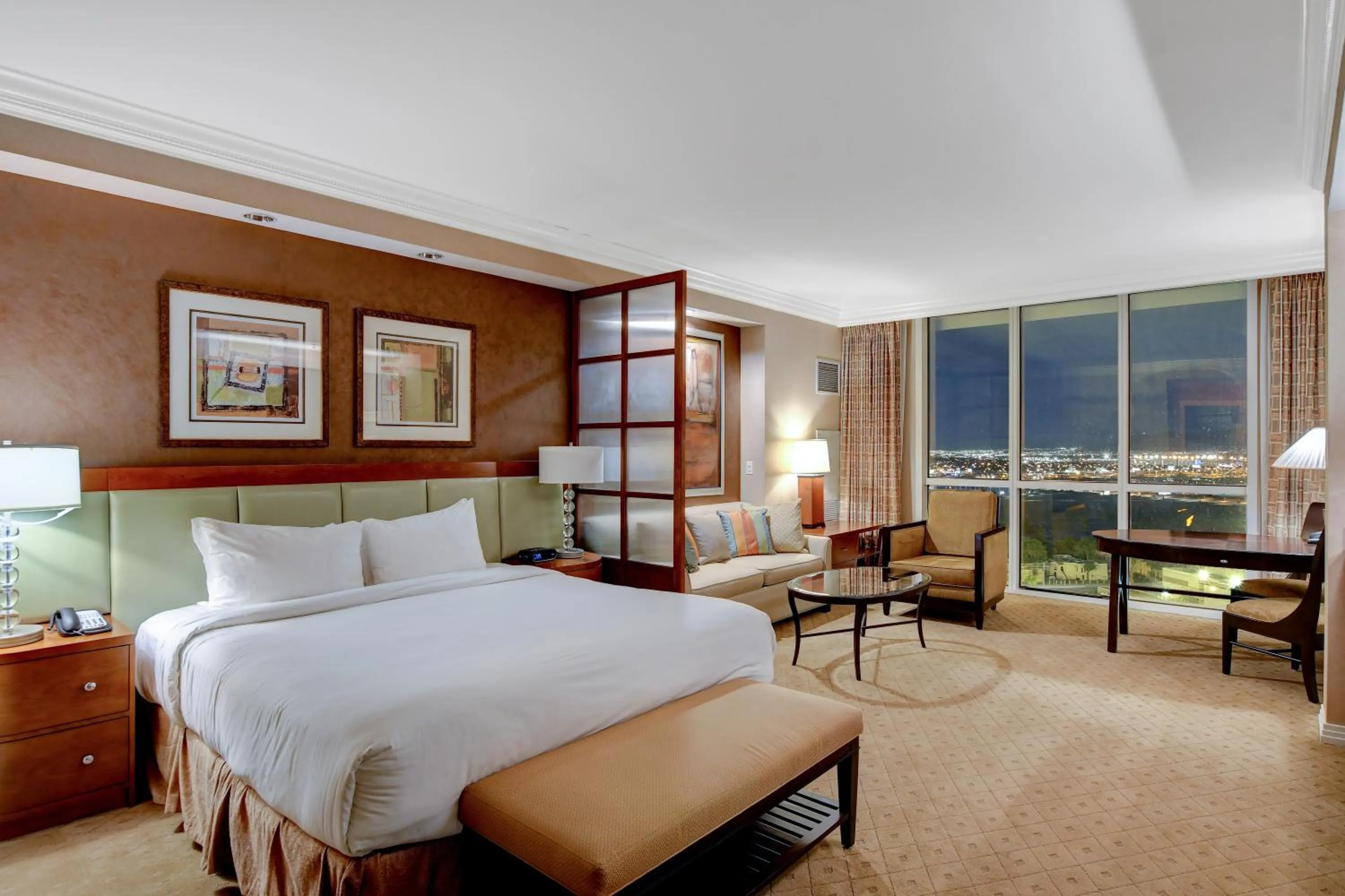 Bed in MGM Signature Towers by FantasticStay