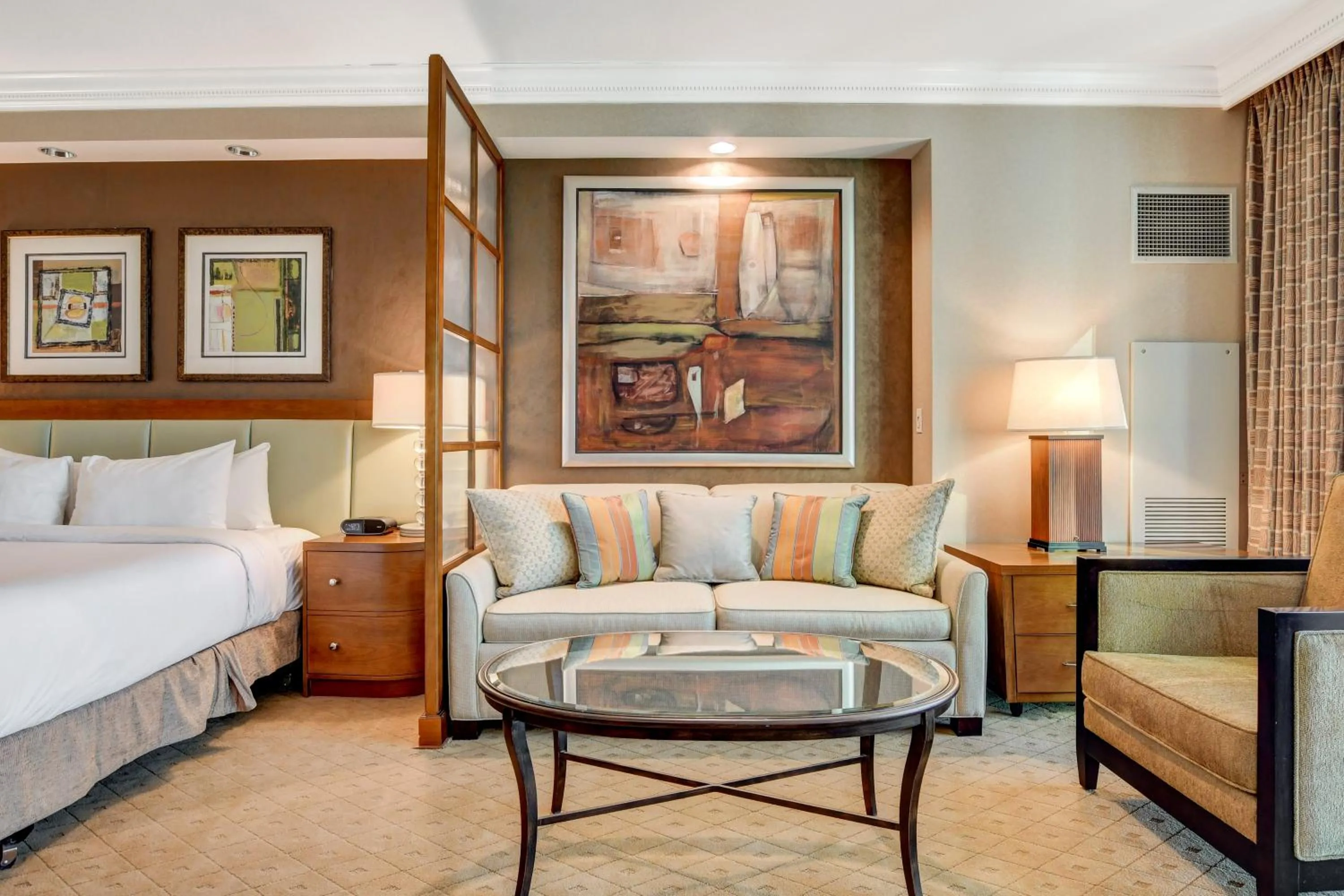 Bed in MGM Signature Towers by FantasticStay