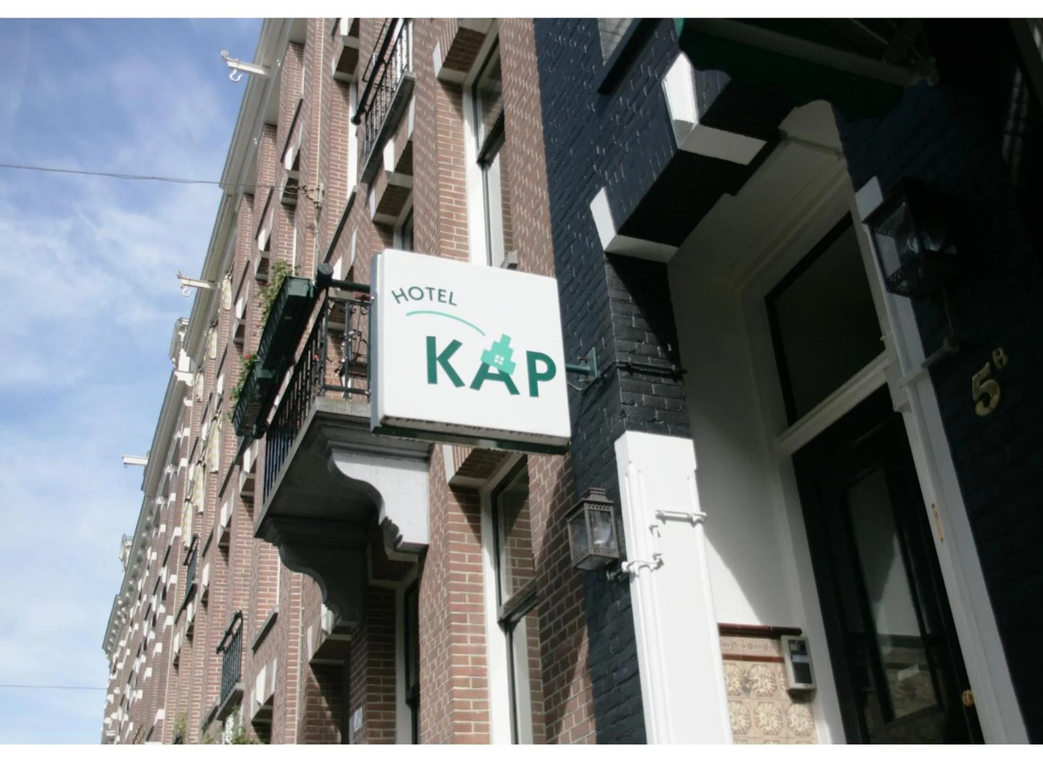 Spring in Hotel Kap City Centre