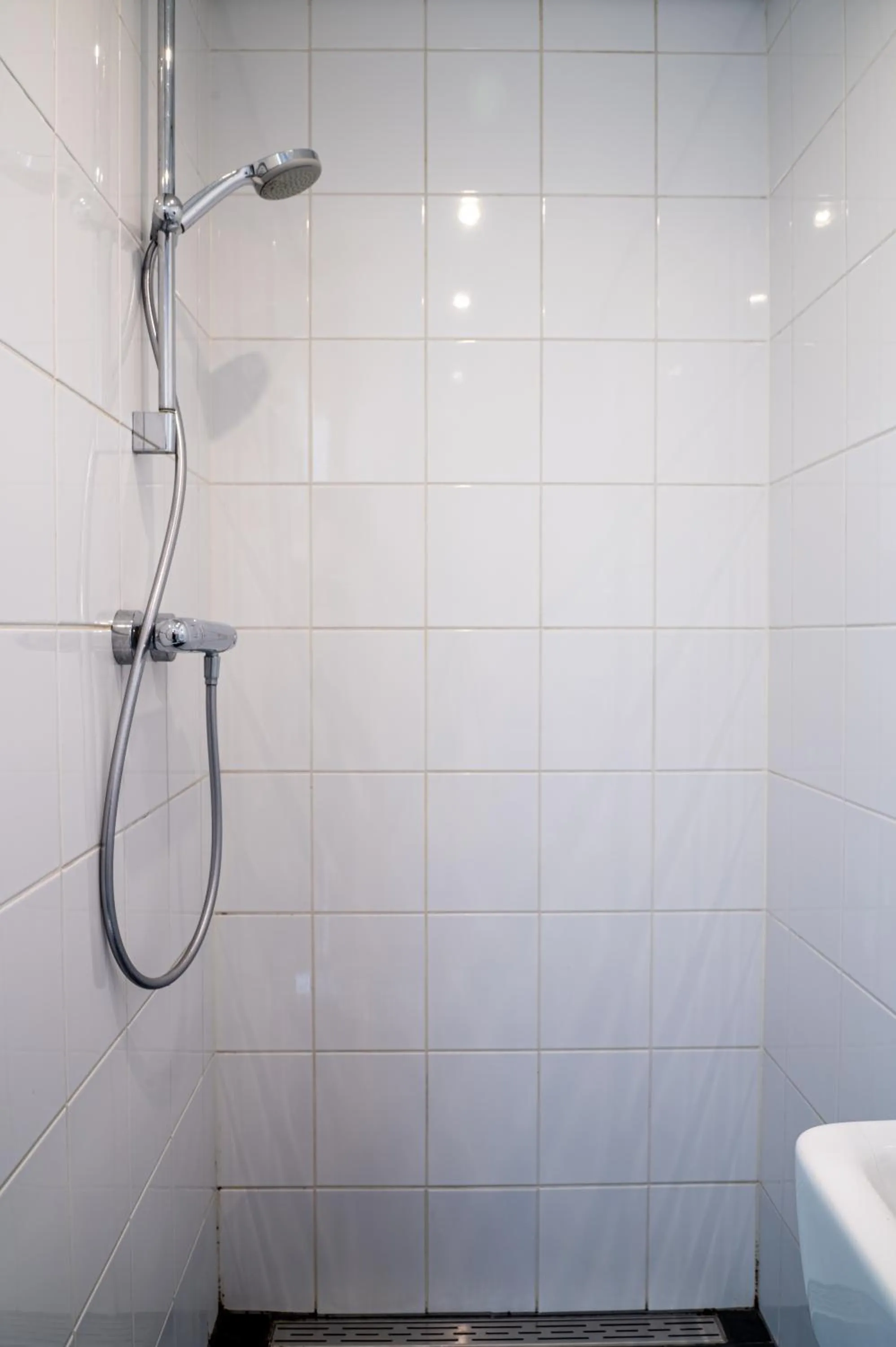 Shower in Hotel Kap City Centre