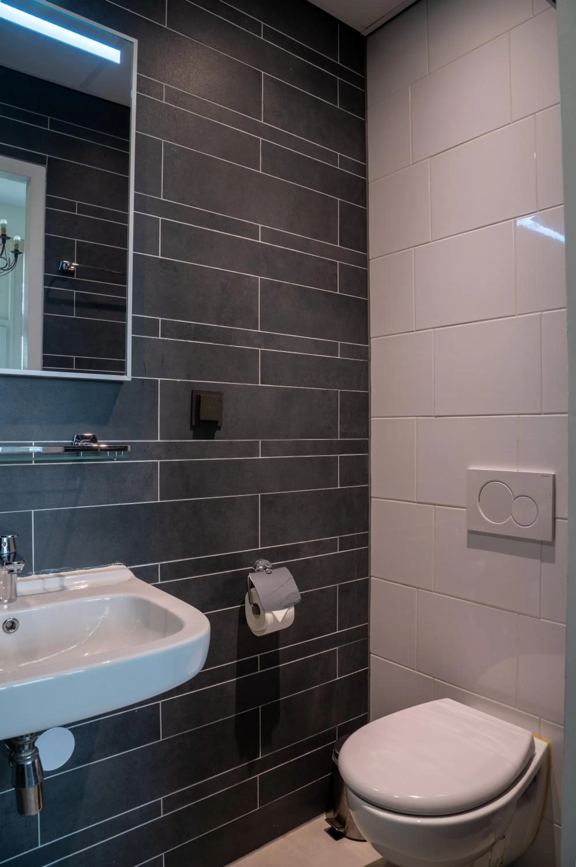 Shower in Hotel Kap City Centre