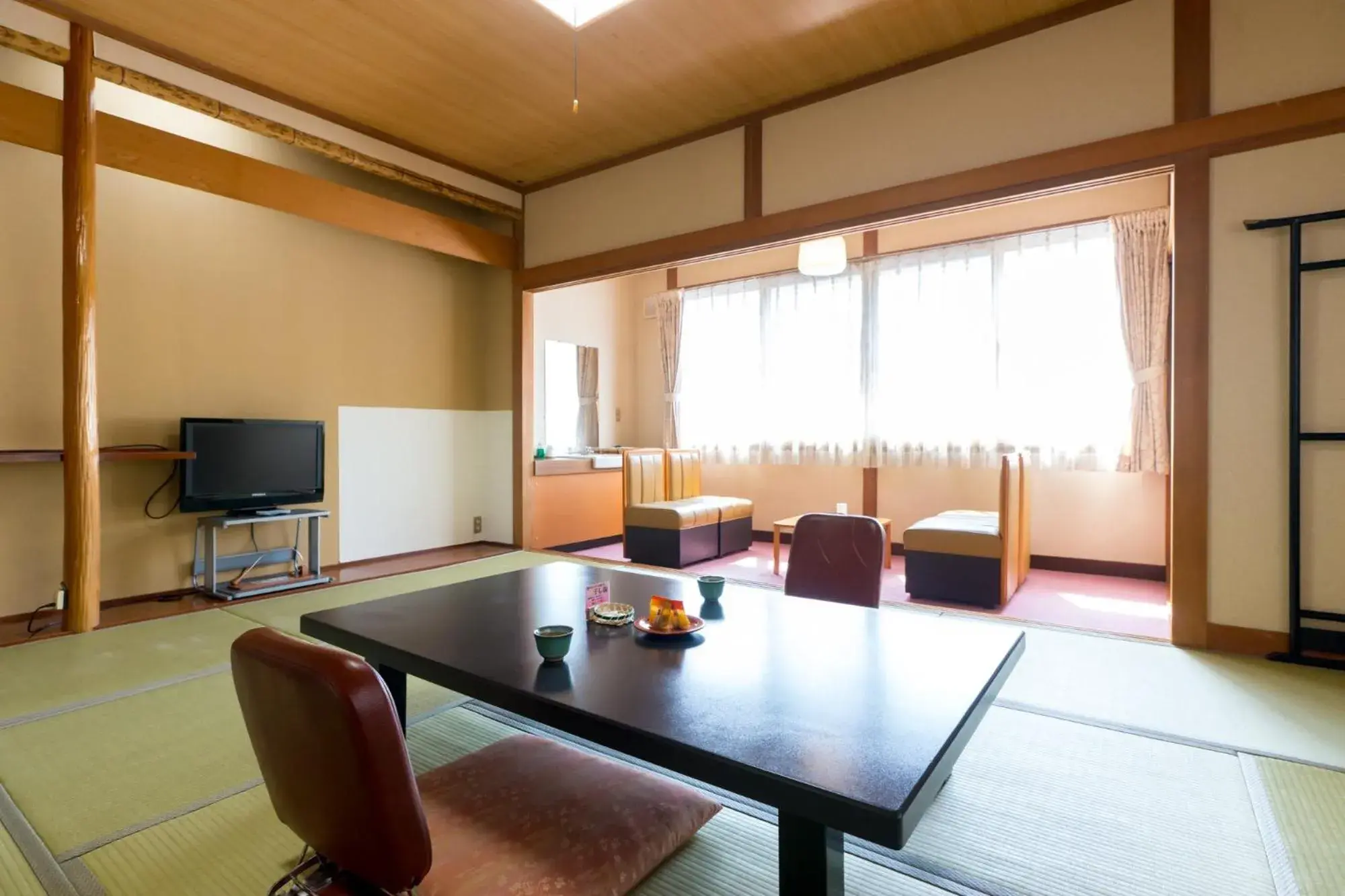 Photo of the whole room in Shosenkaku Photo of the whole room in Shosenkaku