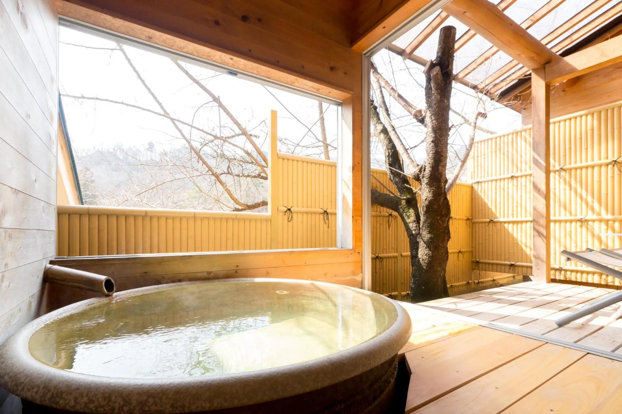 Hot Spring Bath in Shosenkaku