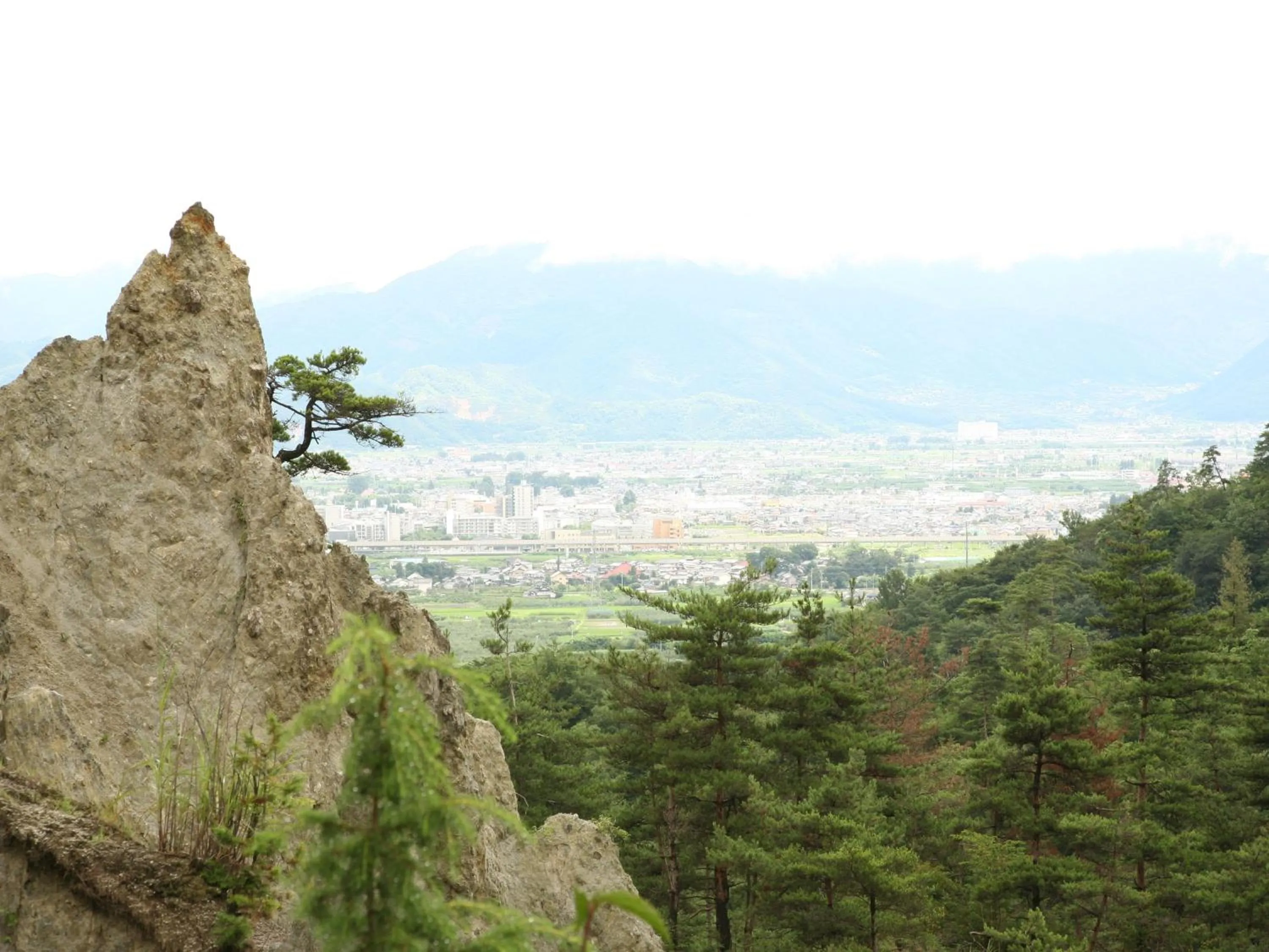 Area and facilities in Shosenkaku