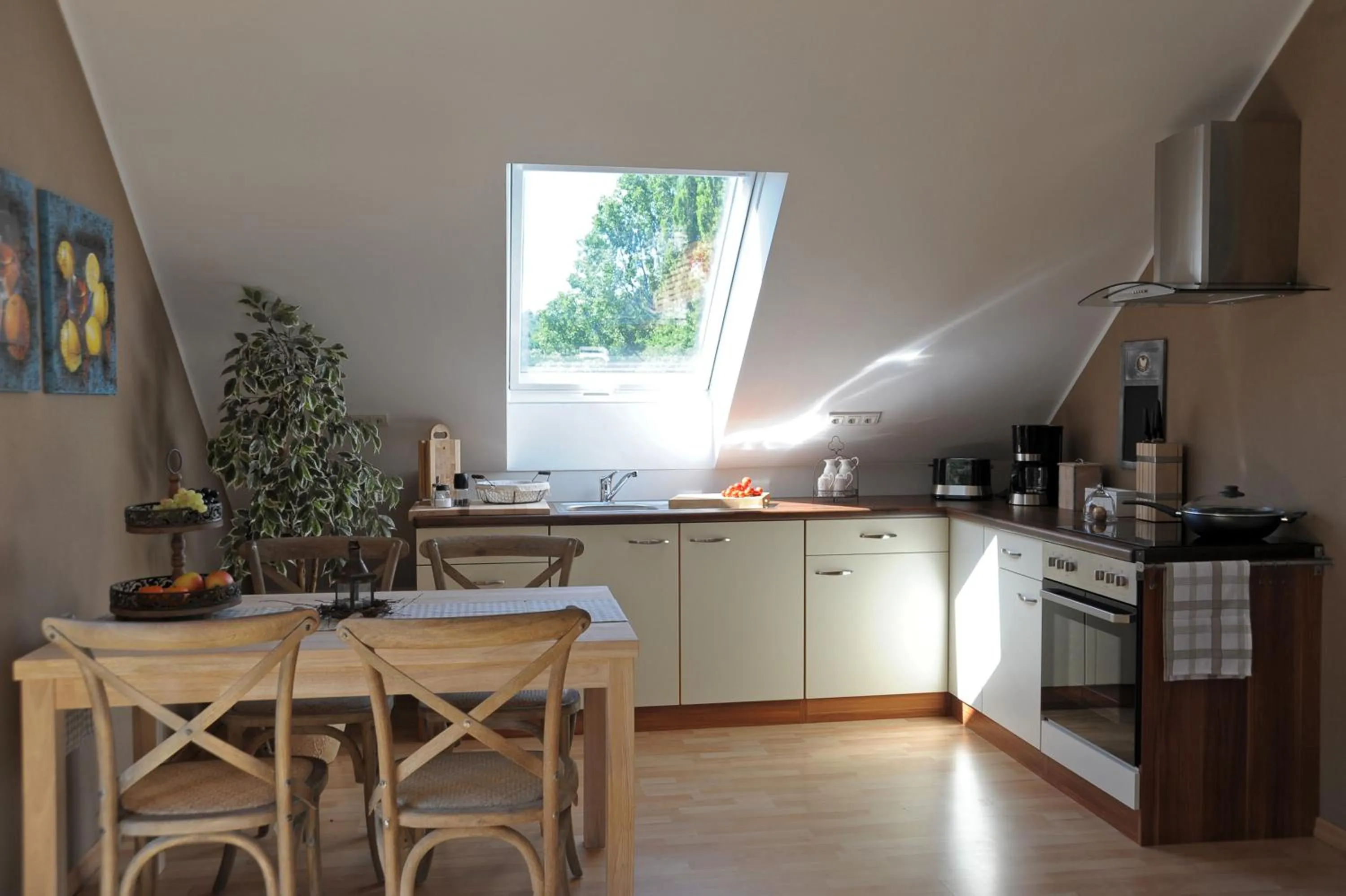 Kitchen or kitchenette in Ferienwohnung Landfein Schalkenmehren