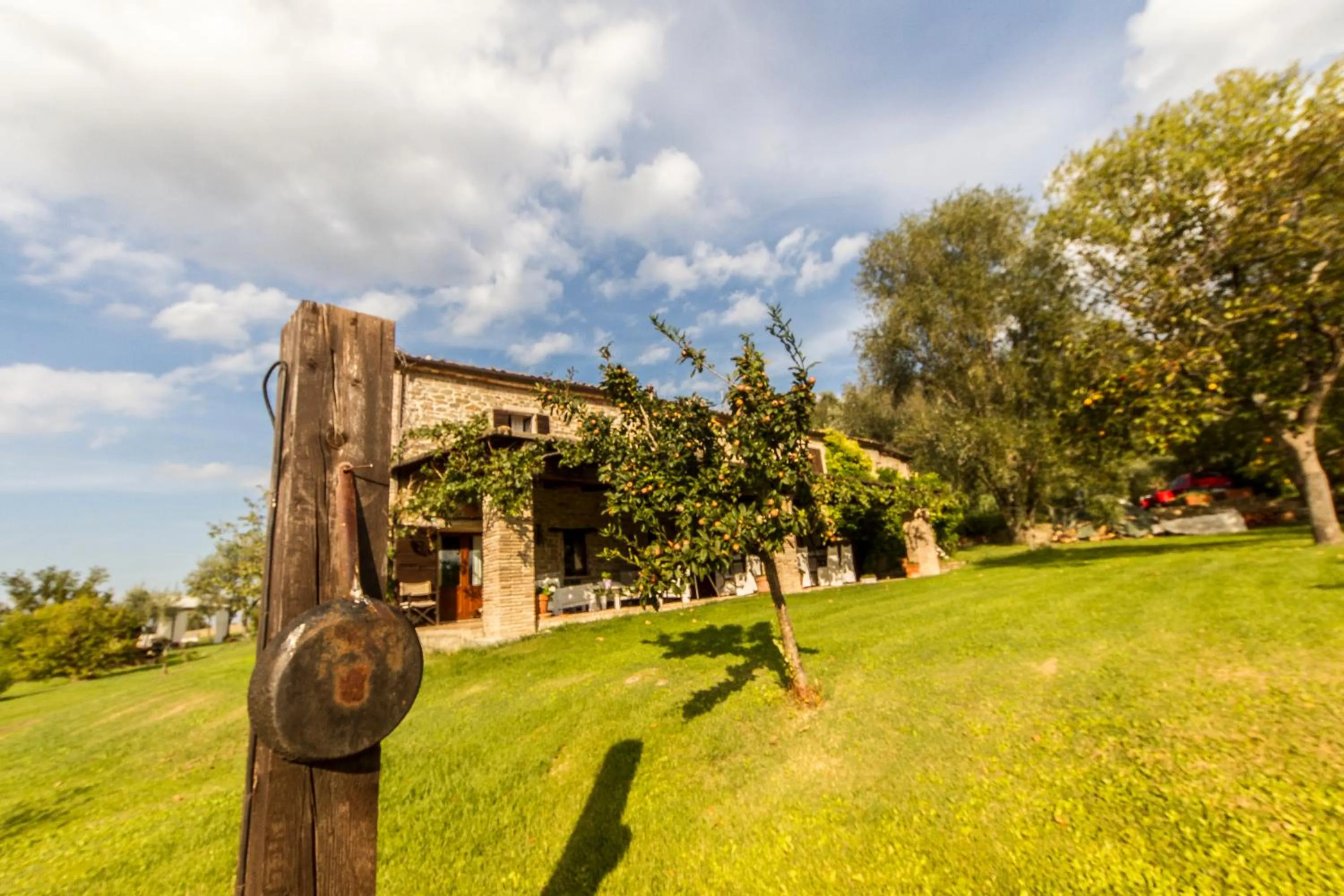 Property building in Le Bumbarelle